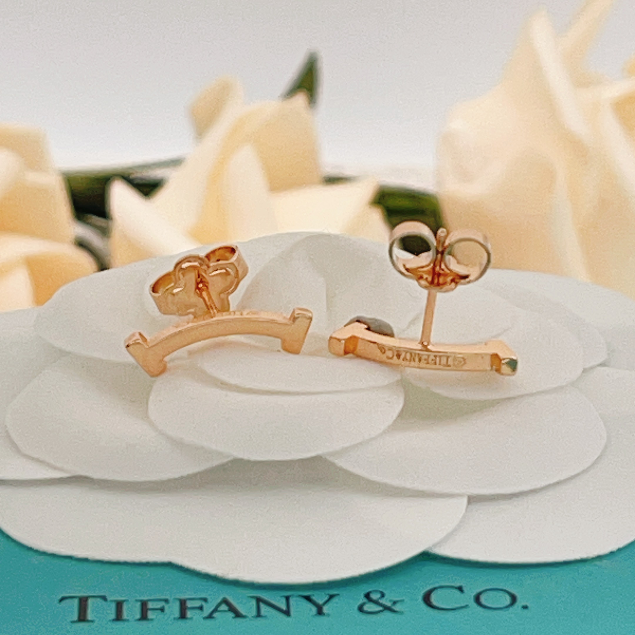Tiffany T Smile earrings 18k rose gold no gemstones 12mm width per earring