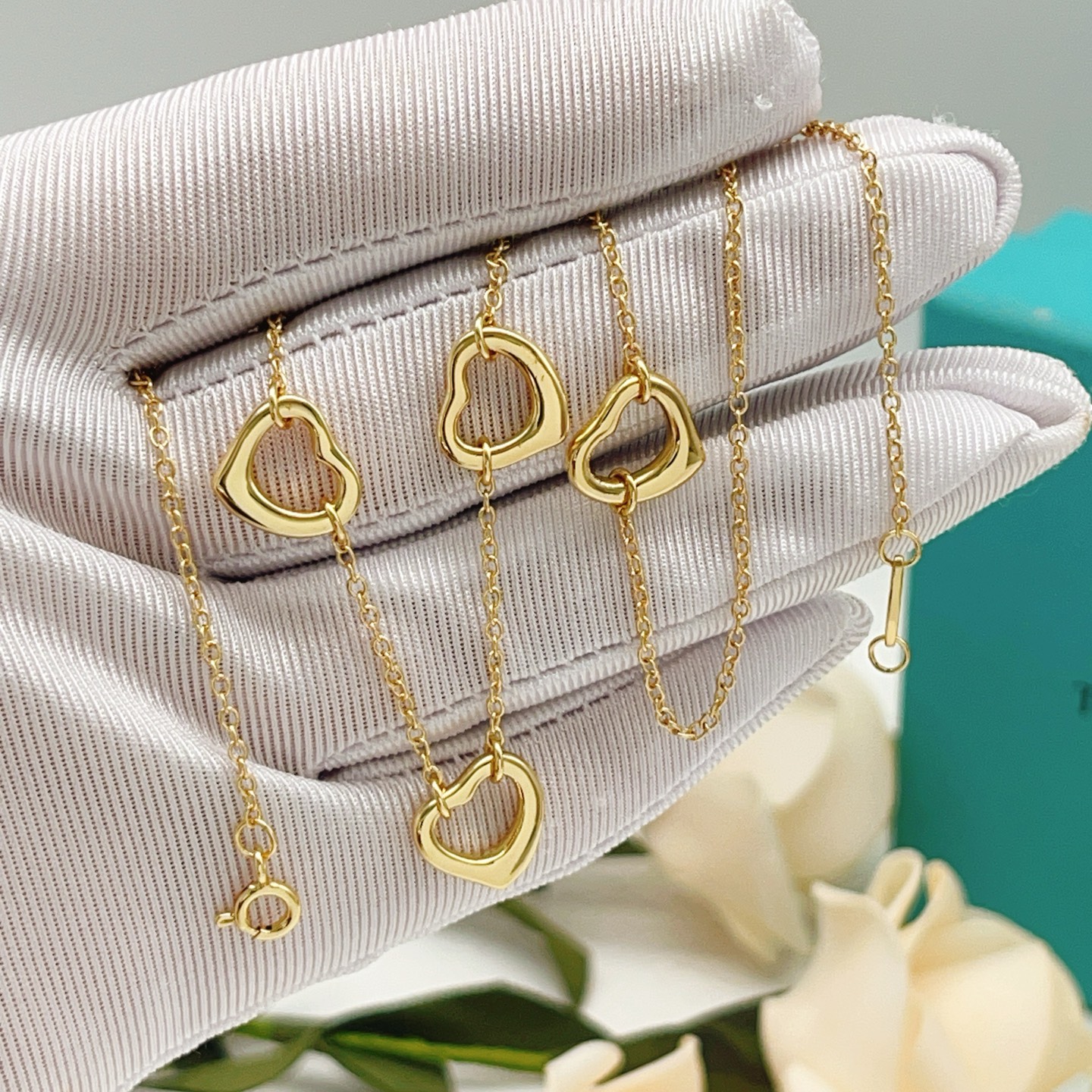 Tiffany Co Open Heart necklace gold tone metal no gemstones 40cm