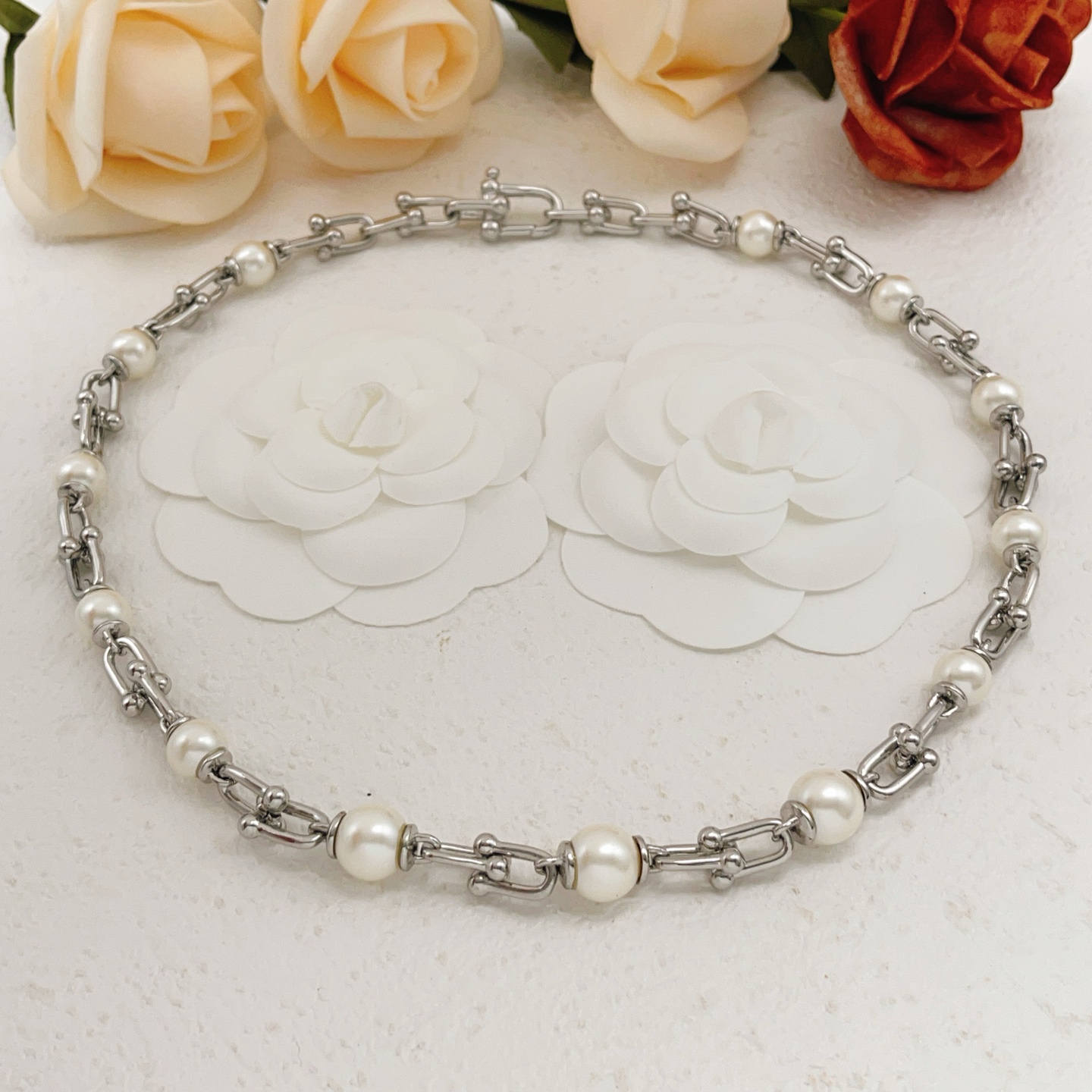 Tiffany Co HardWear Pearl Link necklace silver-toned metal white pearl 18 inches