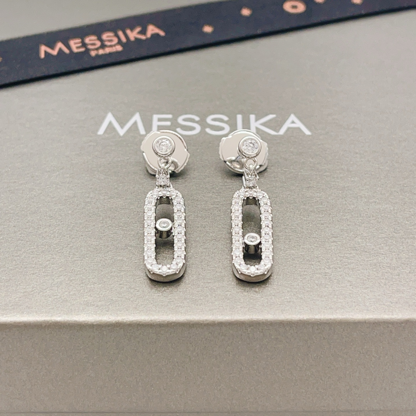 Messika Move Uno earrings Silver-toned metal with clear diamonds One Size