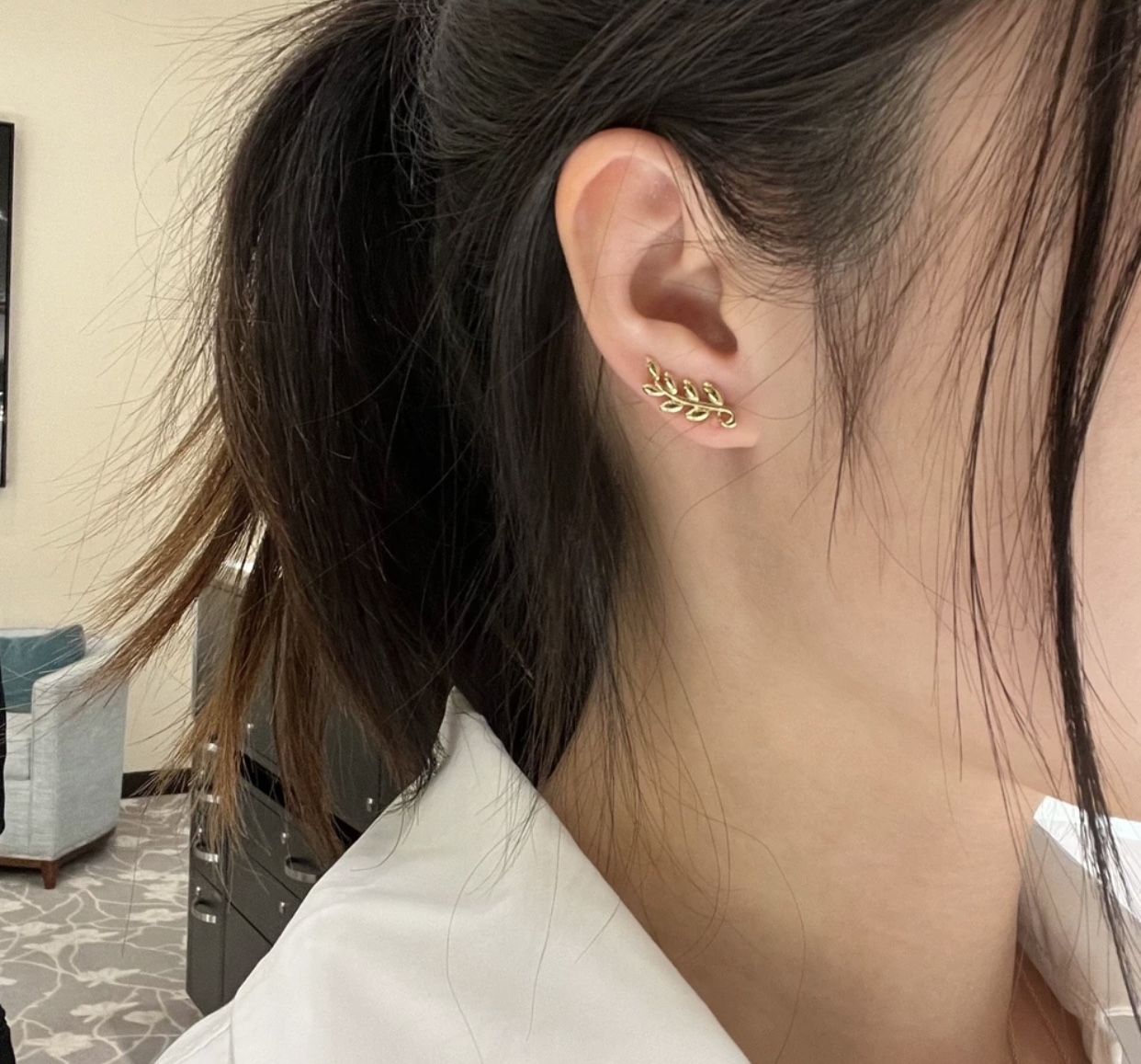 Tiffany Co Olive Leaf Climber Earrings earrings 18k yellow gold no gemstones 15mm length
