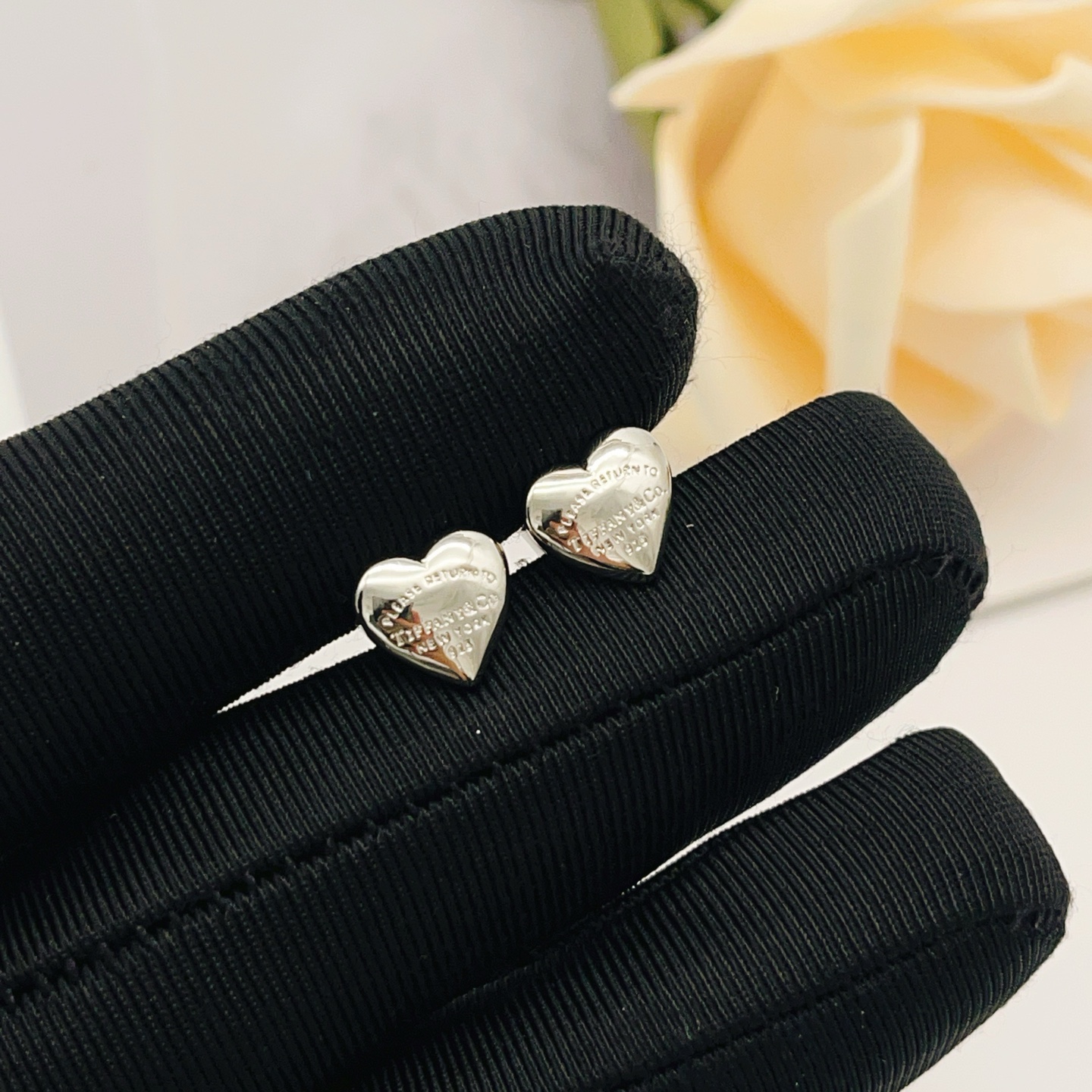 Tiffany Co Return to Tiffany Mini Heart earrings sterling silver 8mm stud diameter