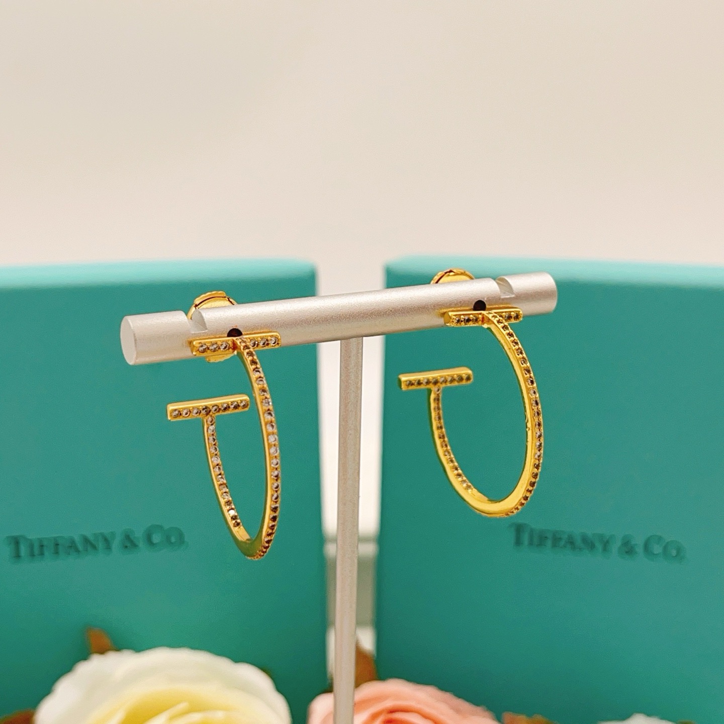 Tiffany Co T Wire Hoop earrings 18k yellow gold with clear diamond pave 25mm hoop diameter