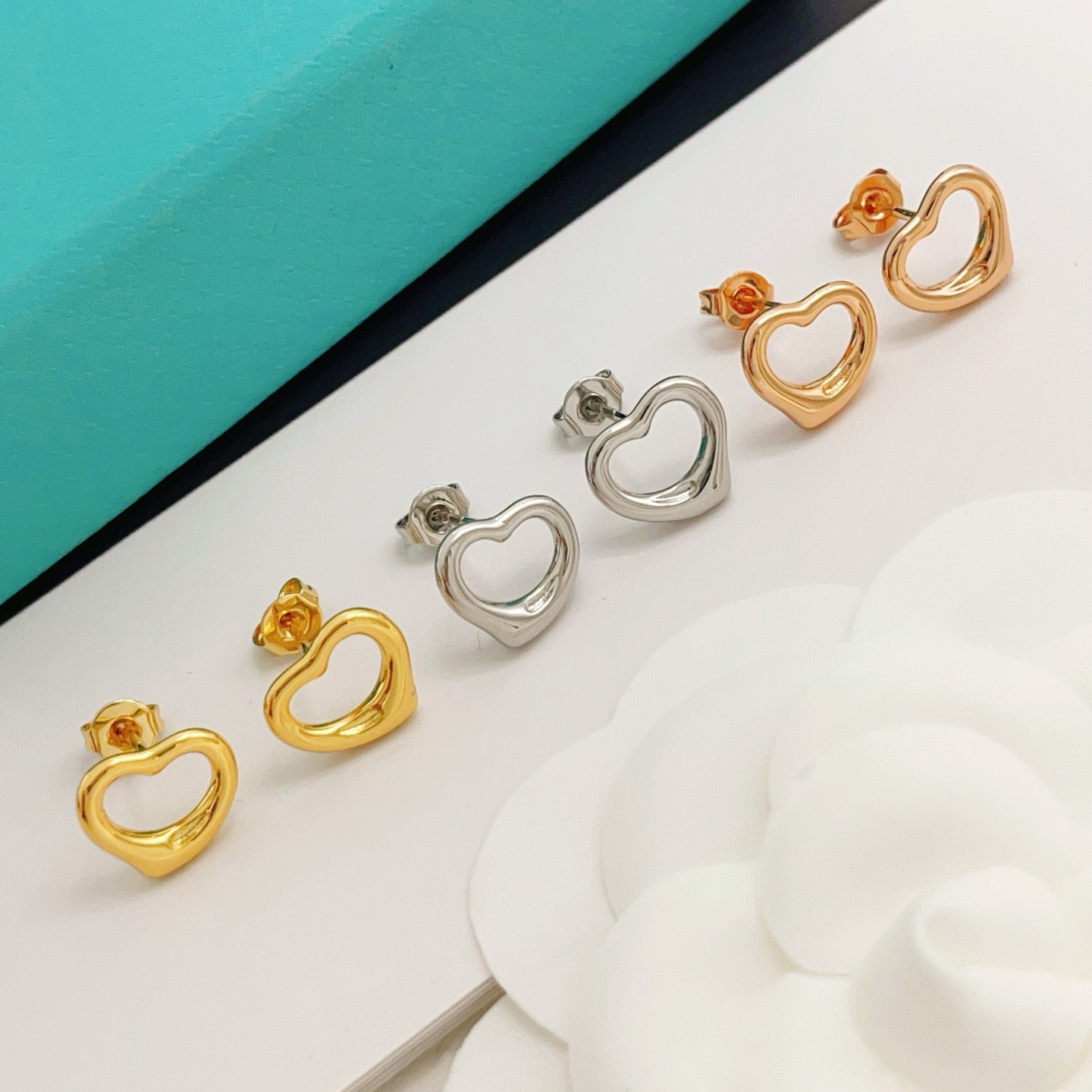 Tiffany Co Open Heart earrings sterling silver 11mm