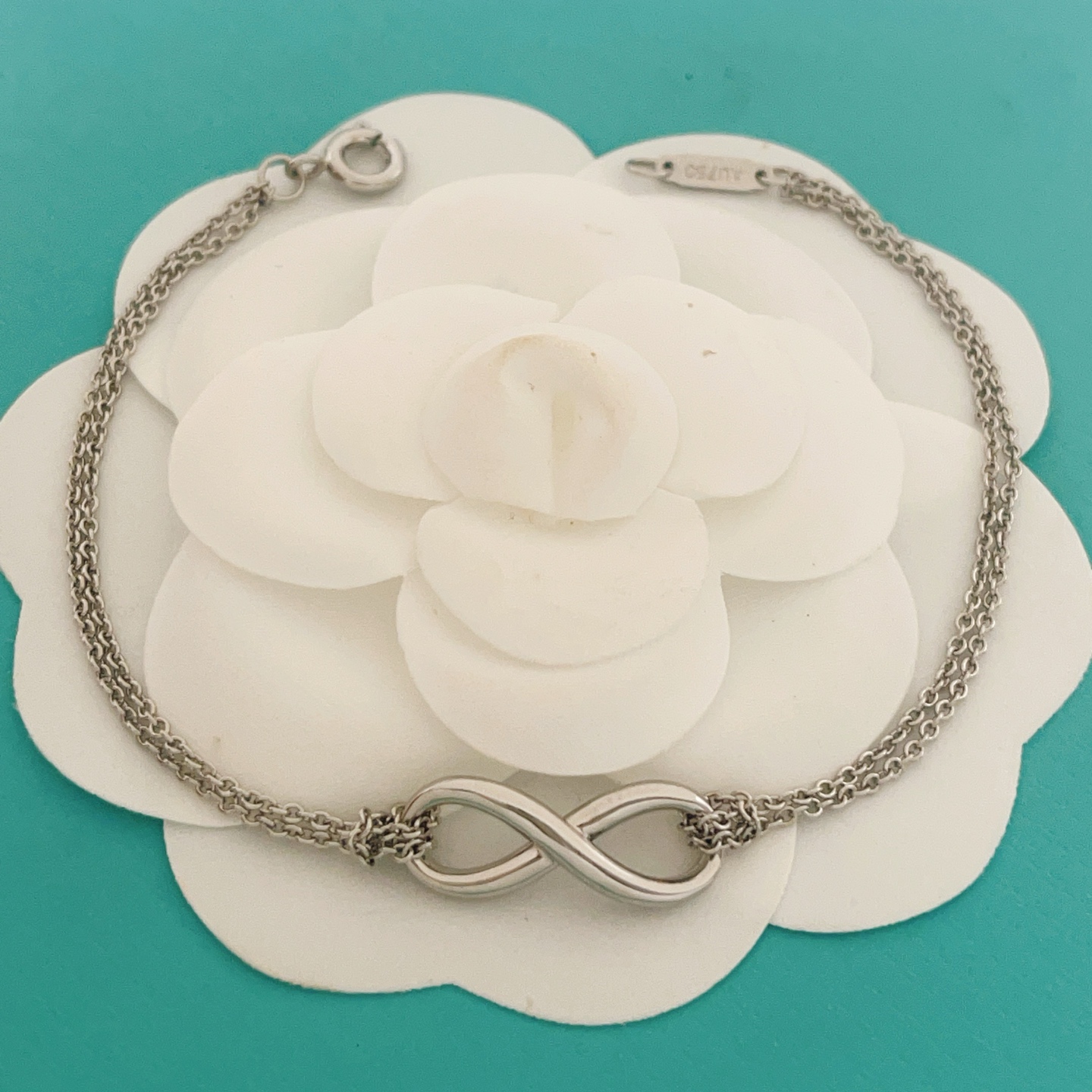 Tiffany Co Infinity bracelet Sterling silver no accent stones 17 8cm