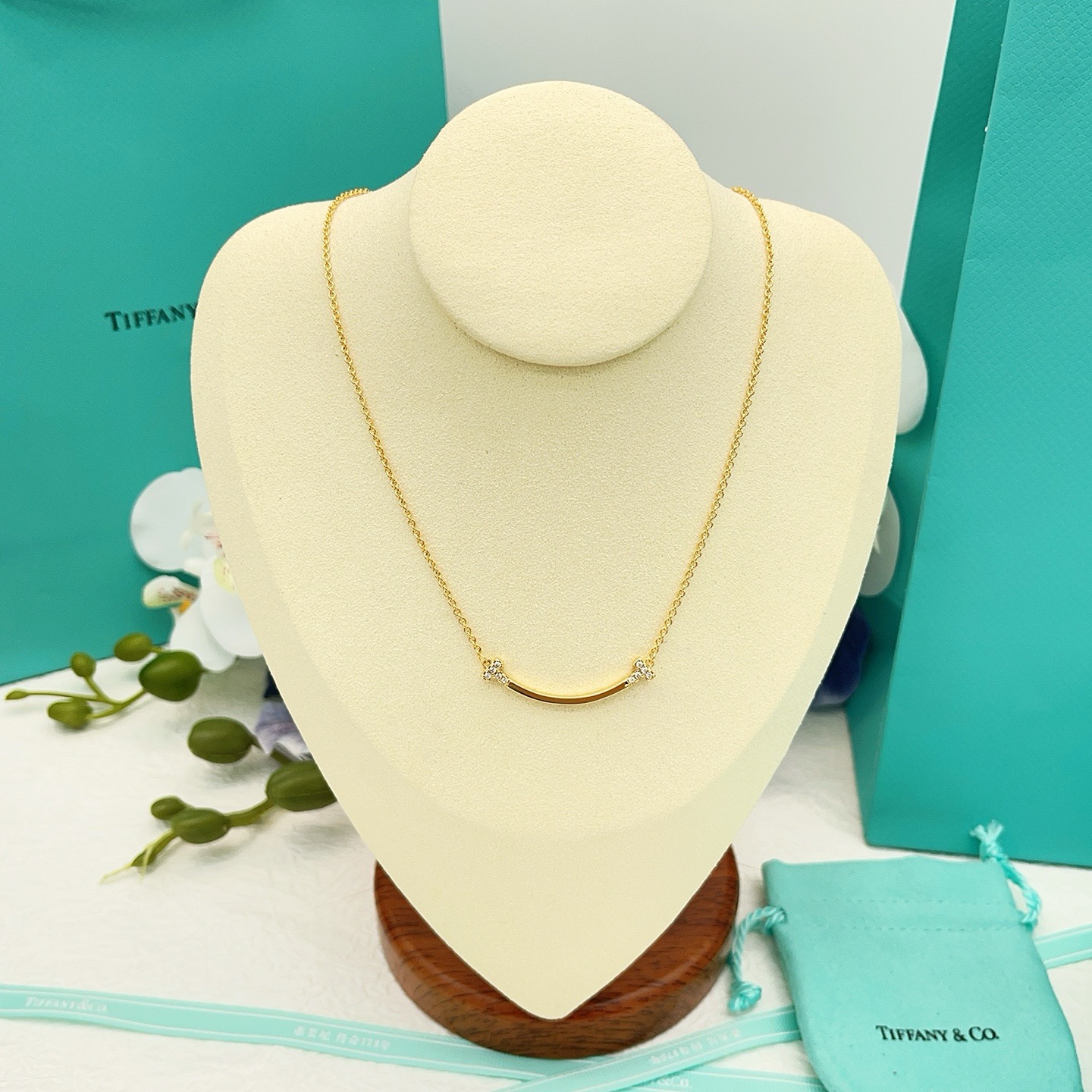 Tiffany Co T Smile necklace 18k yellow gold with clear diamond accents 16-18 inch adjustable chain