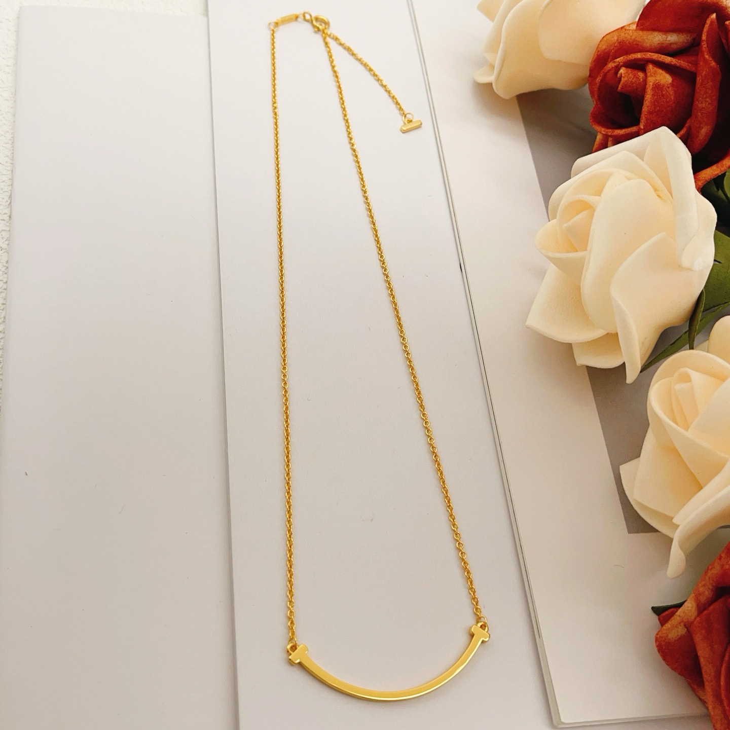 Tiffany Co T Smile necklace 18k yellow gold 18k rose gold sterling silver no gemstones 40-45cm adjustable