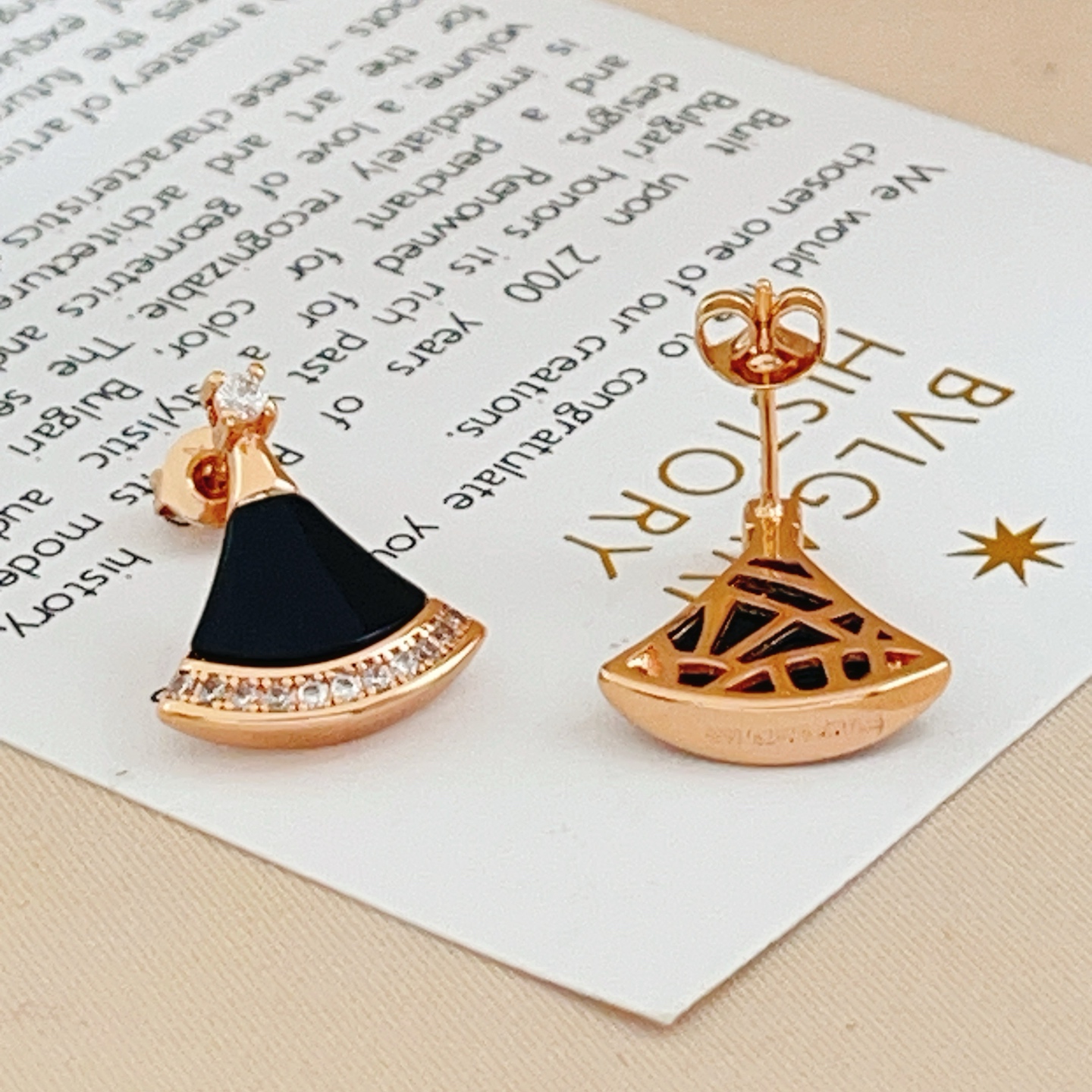 Bvlgari Divas Dream earrings Rose gold black onyx clear diamond 1 5cm length