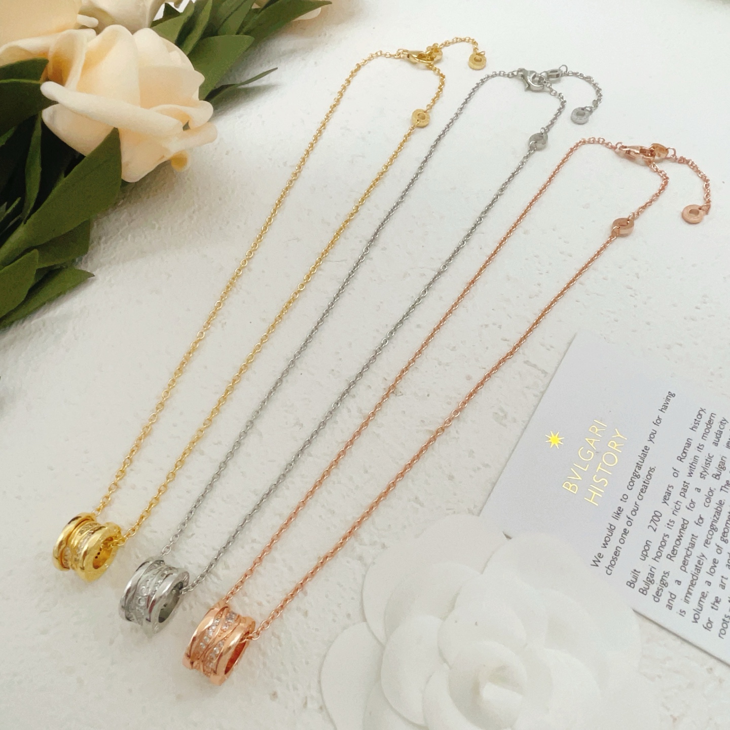 Bvlgari B zero1 necklace Rose gold with clear diamond pave accents 40-45cm adjustable