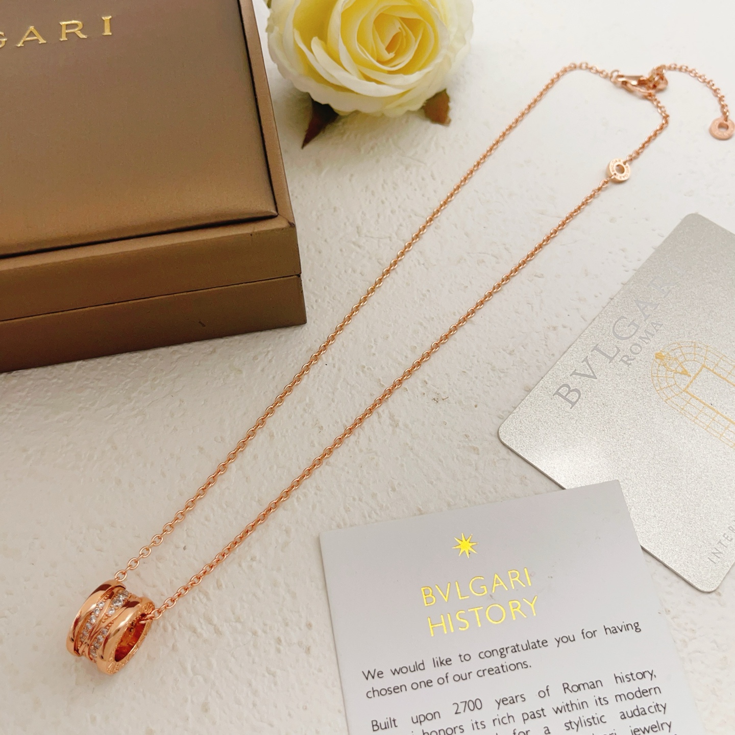 Bvlgari B zero1 necklace Rose gold with clear diamond pave accents 40-45cm adjustable