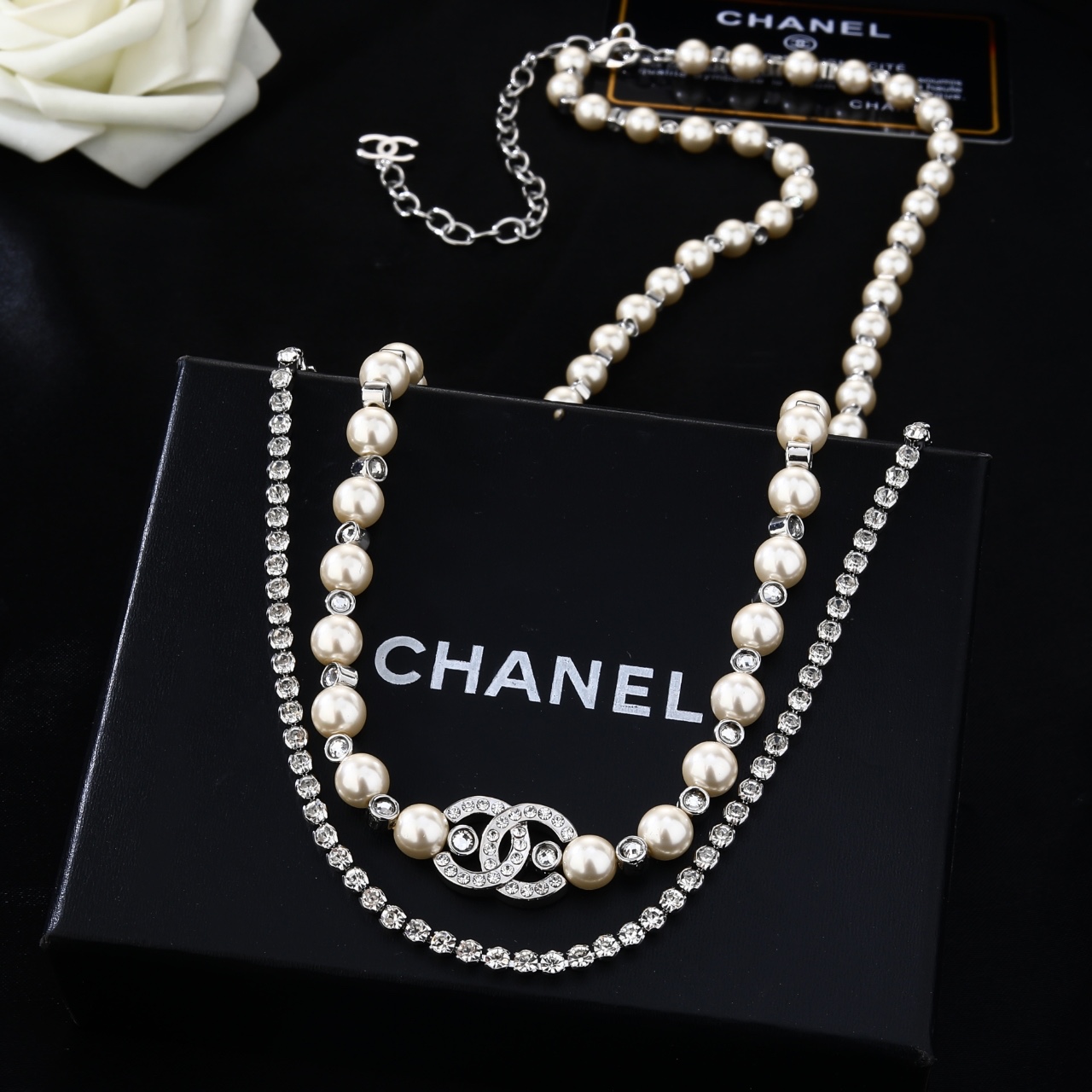 Chanel Goose necklace silver metal cream faux pearl clear crystal 80cm