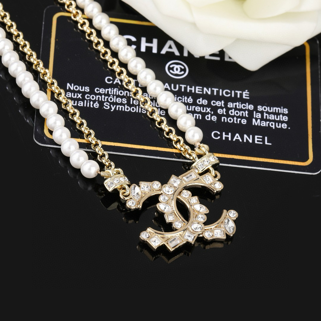 Chanel CC Crystal Pearl Choker necklace gold-tone metal white faux pearl clear crystal 40cm with 5cm extender