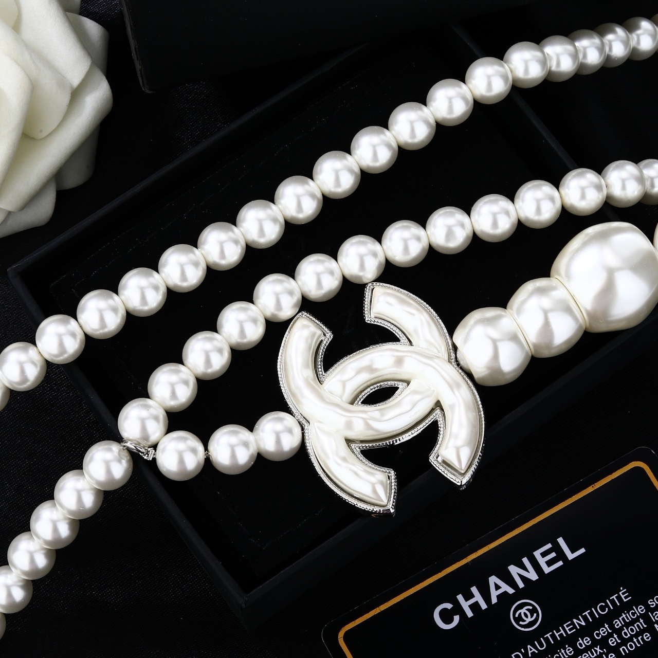 Chanel Goose CC Pearl Waist Chain necklace silver-tone metal white faux pearl 80cm adjustable