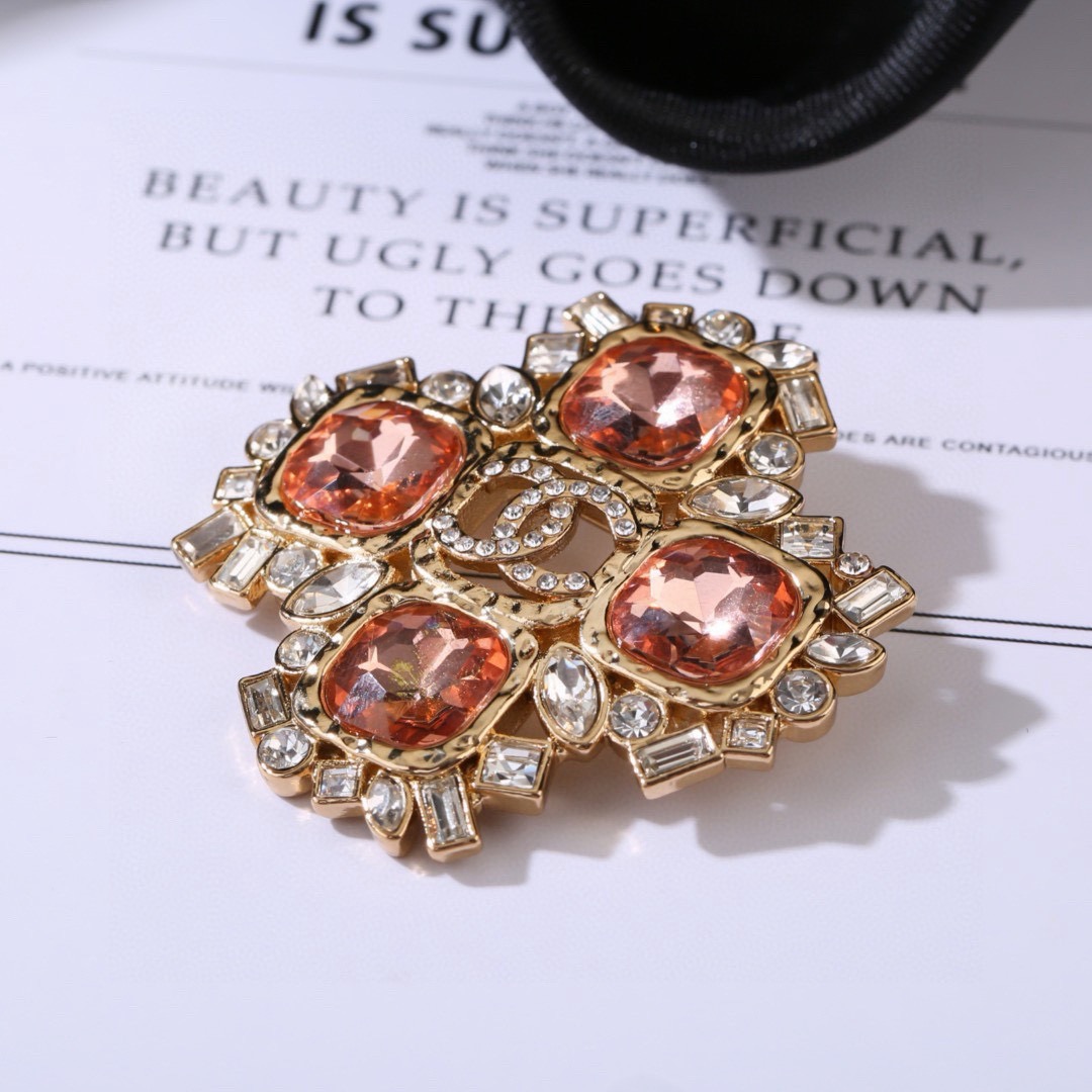 Chanel CC Logo Crystal Brooch brooch gold tone metal with peach cushion crystals and clear faceted crystals 4cm width