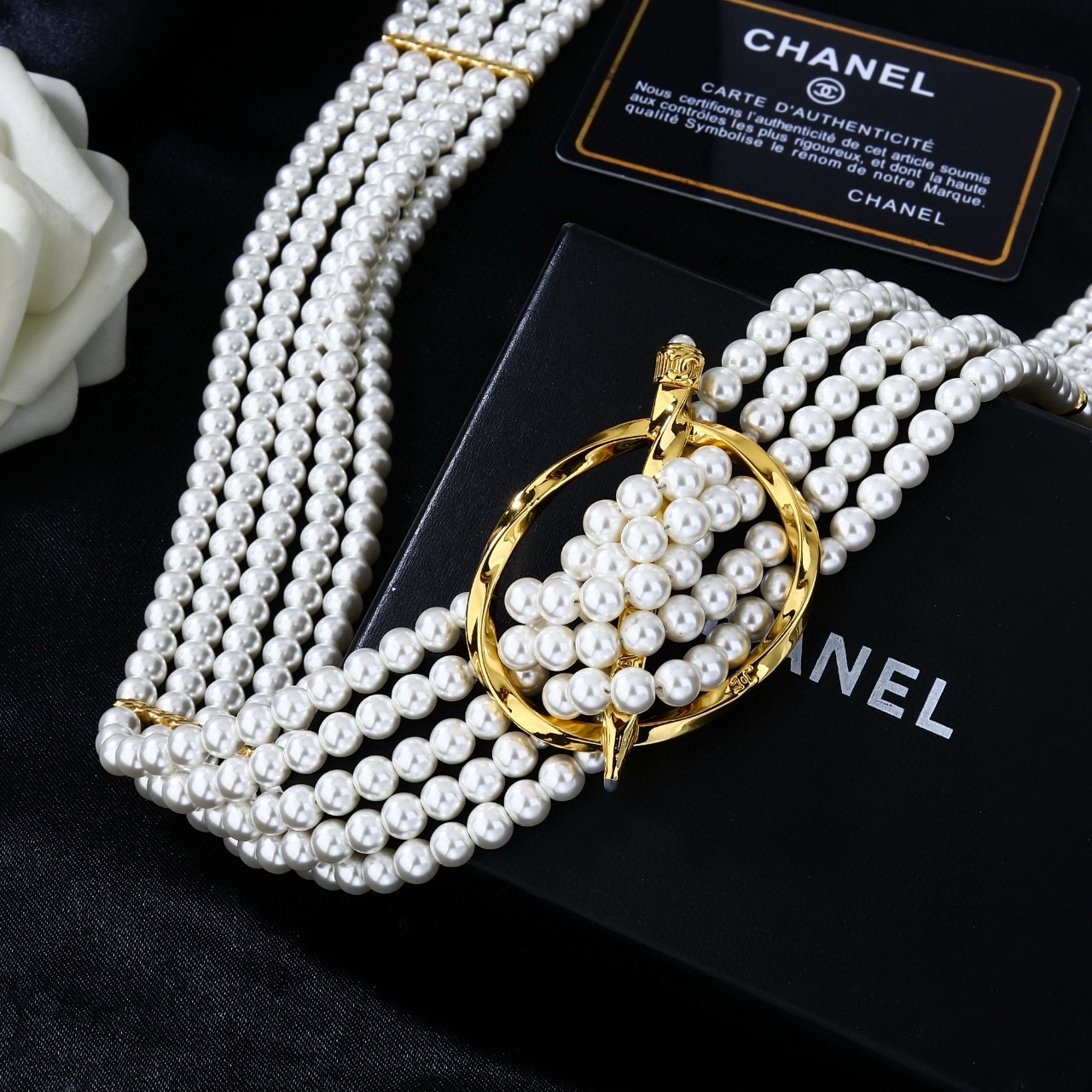 Chanel 2025 26 belt Gold tone metal white pearl black accent Adjustable chain length with extender fits waist sizes 65cm-85cm