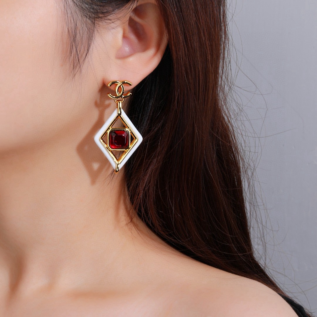 Chanel CC Logo Diamond Drop Earrings earrings gold-tone metal white enamel deep red resin stone 3 5cm drop length