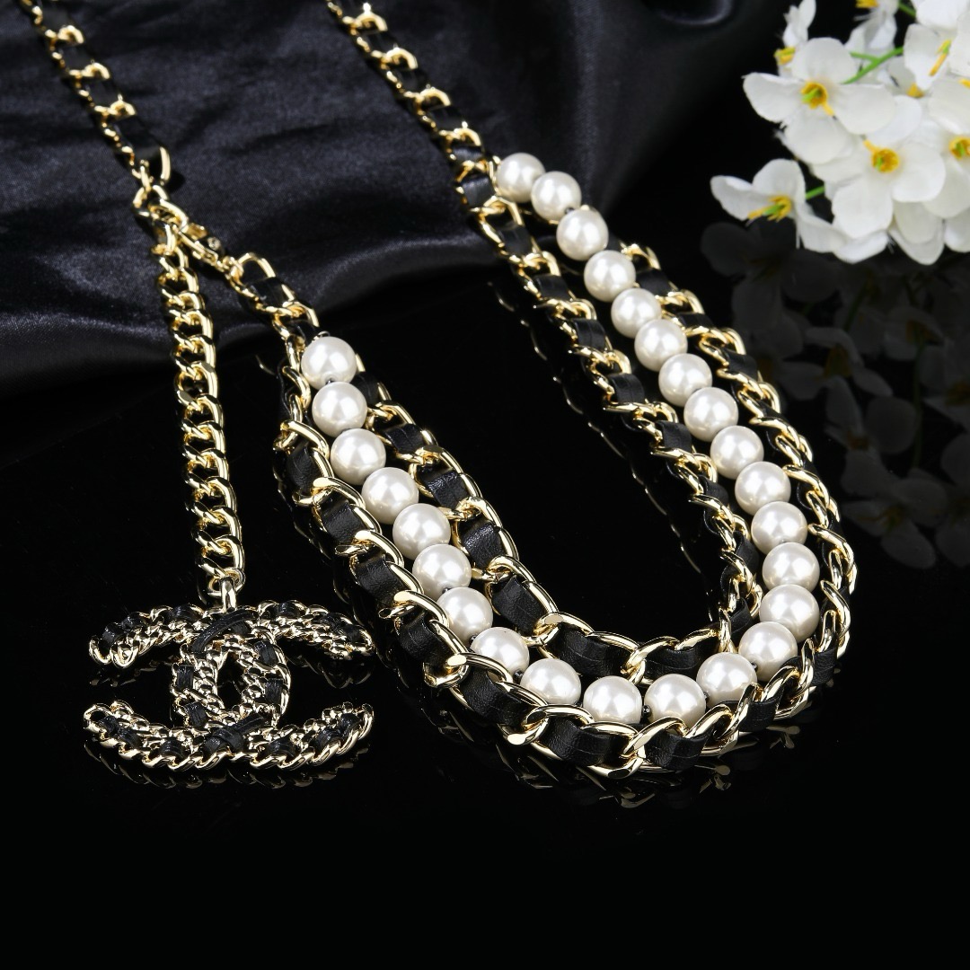 Chanel CC Logo Pearl Leather Chain Waist Necklace necklace Gold-tone metal black leather white faux pearl clear crystal 80cm