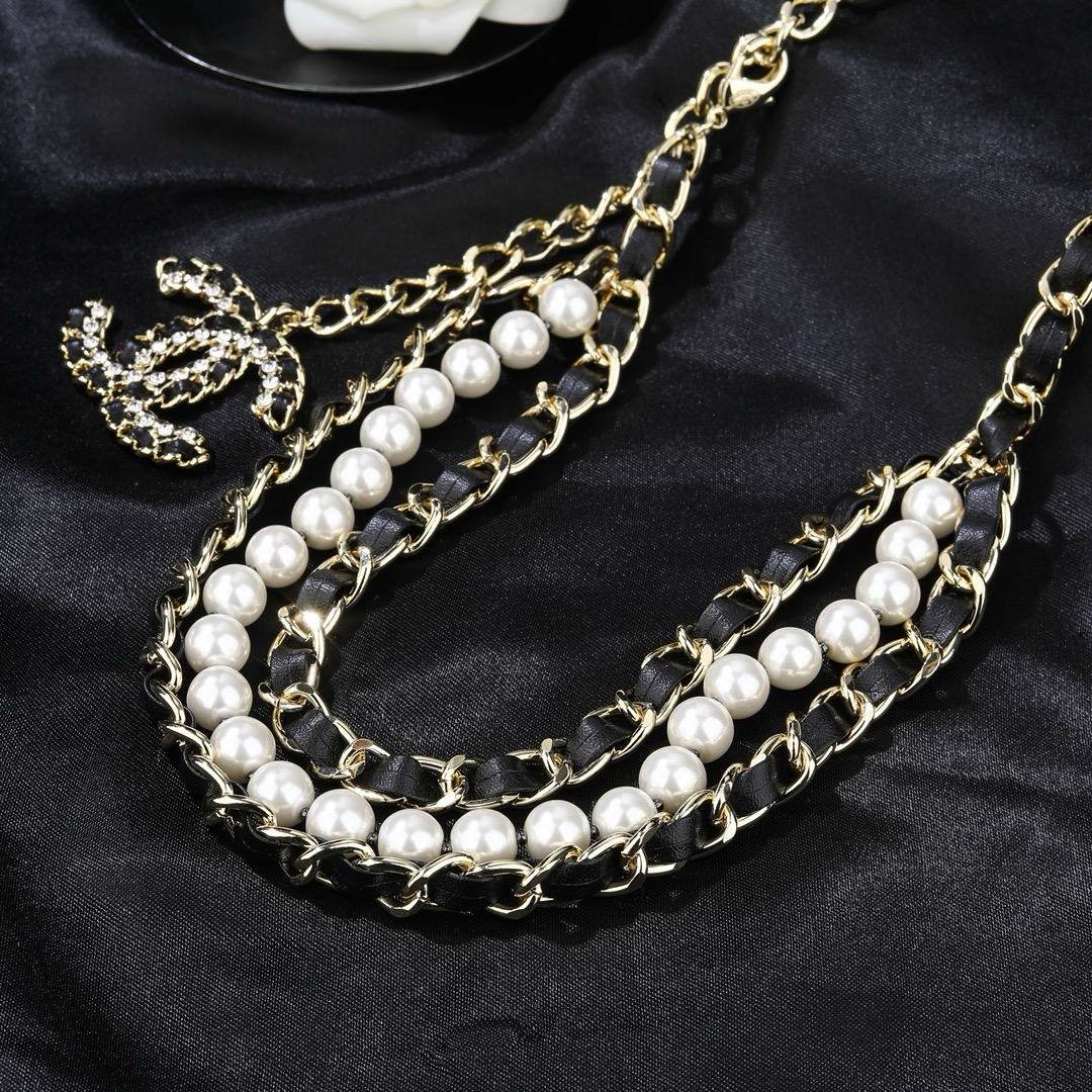 Chanel CC Logo Pearl Leather Chain Waist Necklace necklace Gold-tone metal black leather white faux pearl clear crystal 80cm