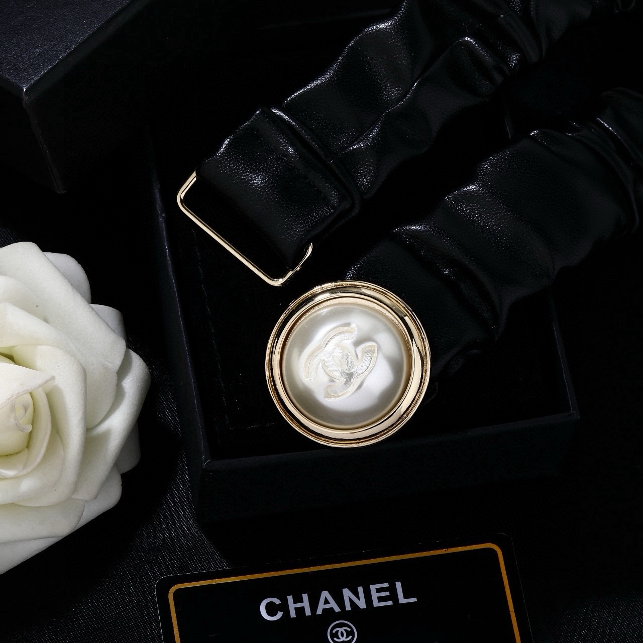 Chanel Goose series necklace black faux leather gold-tone metal white faux pearl 38cm