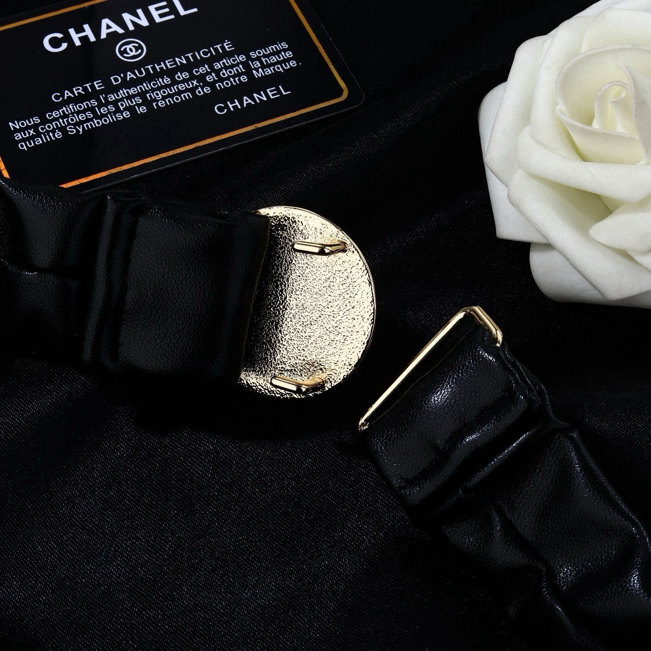 Chanel Goose series necklace black faux leather gold-tone metal white faux pearl 38cm