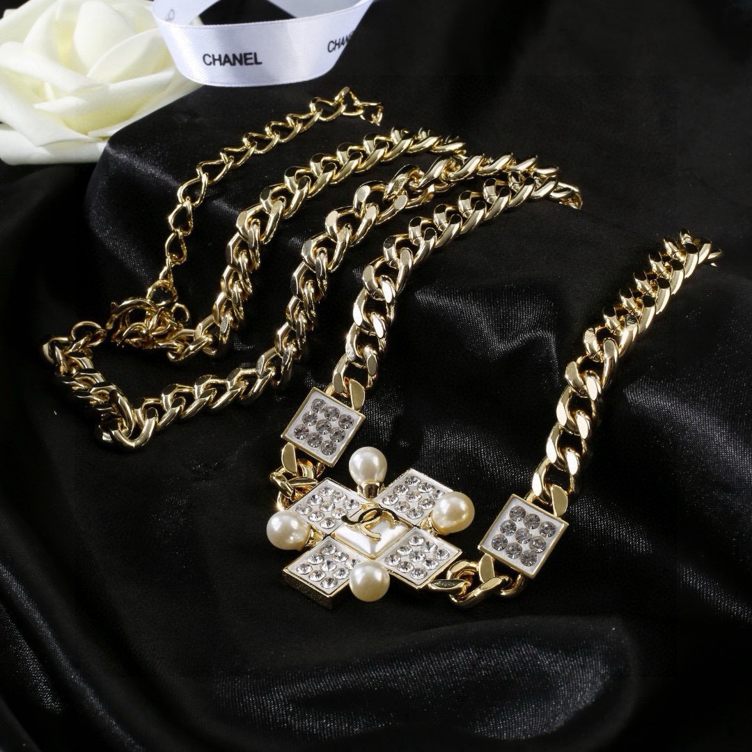 Chanel CC Cross Crystal Pearl Chain necklace Gold-tone metal clear crystal white pearl 80cm