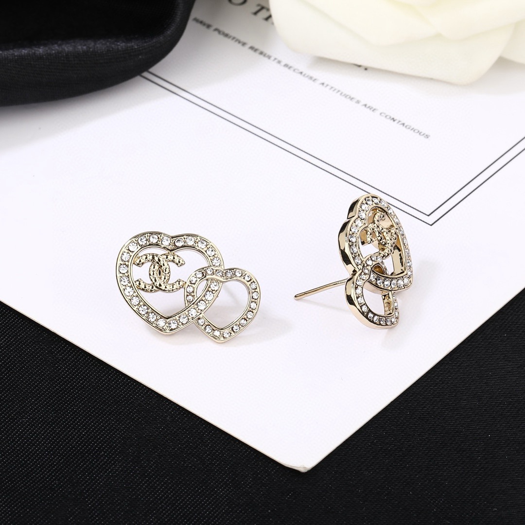 Chanel Interlocking CC Double Heart Crystal Stud Earrings earrings light gold tone metal with clear crystal accents 2cm width per earring