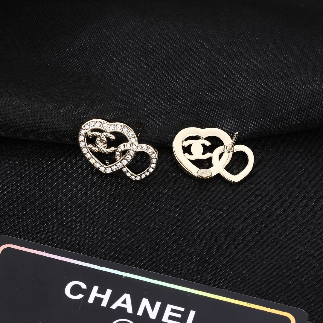 Chanel Interlocking CC Double Heart Crystal Stud Earrings earrings light gold tone metal with clear crystal accents 2cm width per earring