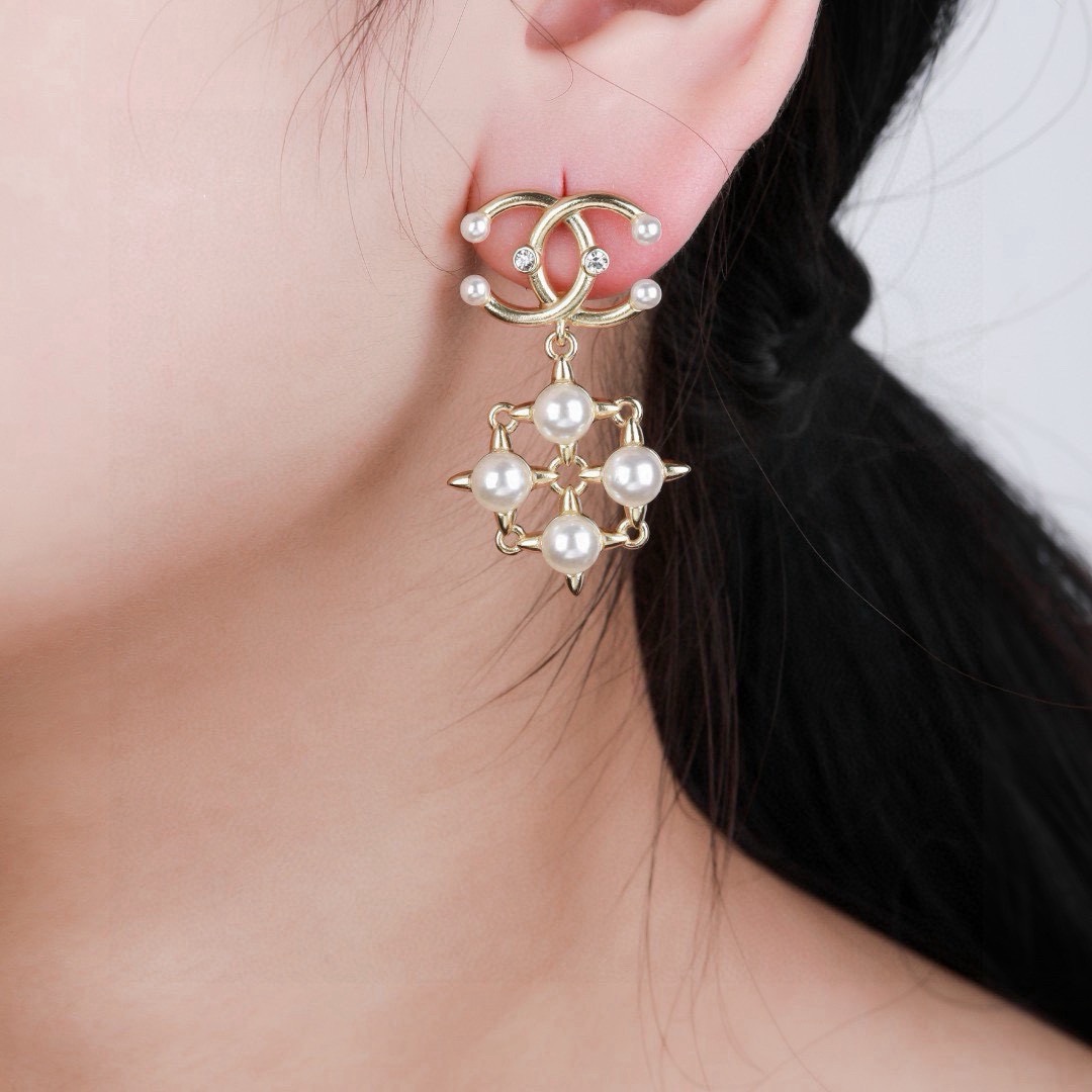 Chanel CC Logo Pearl Star Drop Earrings earrings gold-tone metal white faux pearls clear crystal accents 3 2cm drop length