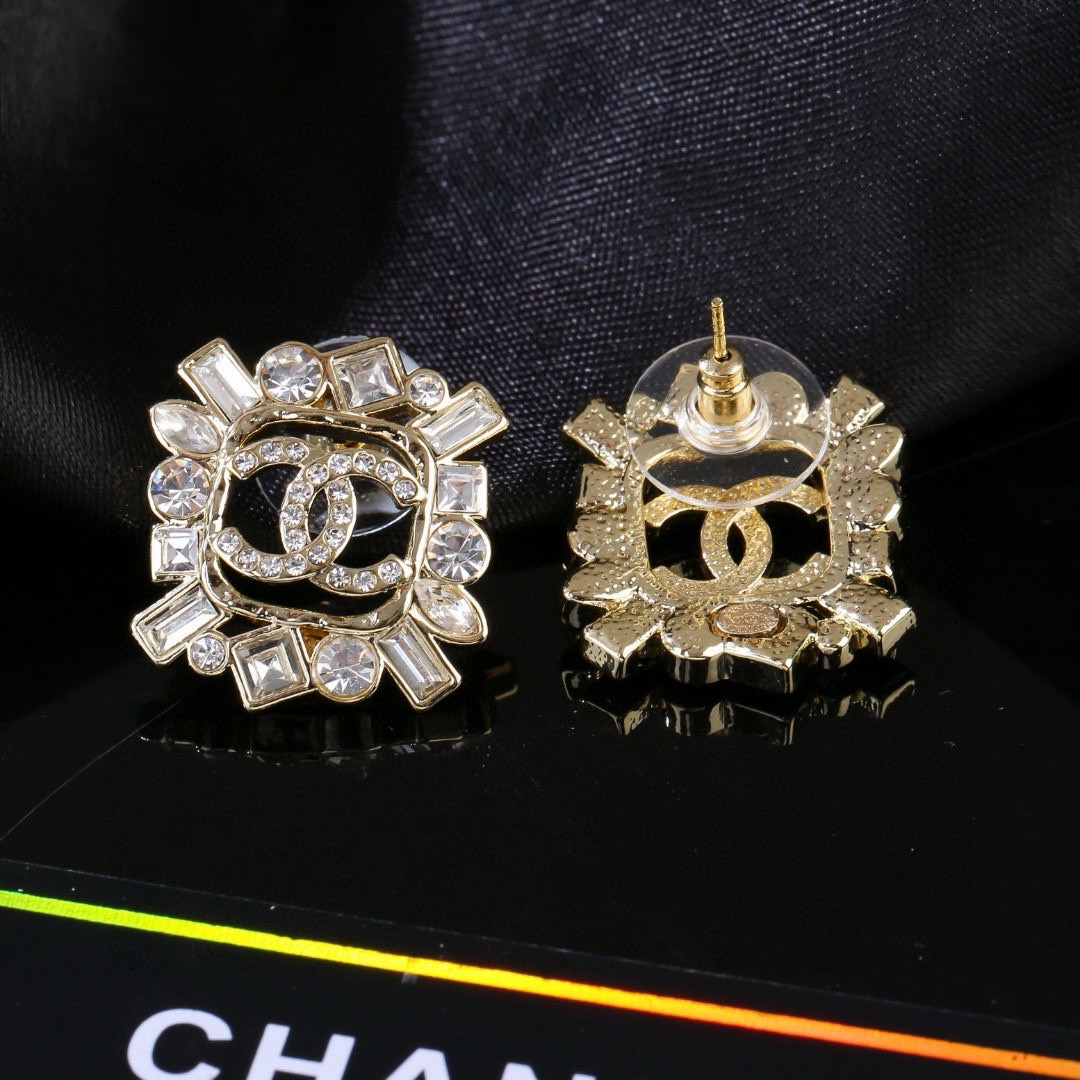 Chanel CC Logo Multi-Cut Crystal Stud Earrings earrings gold-tone metal with clear faceted crystals 1 8cm diameter per earring