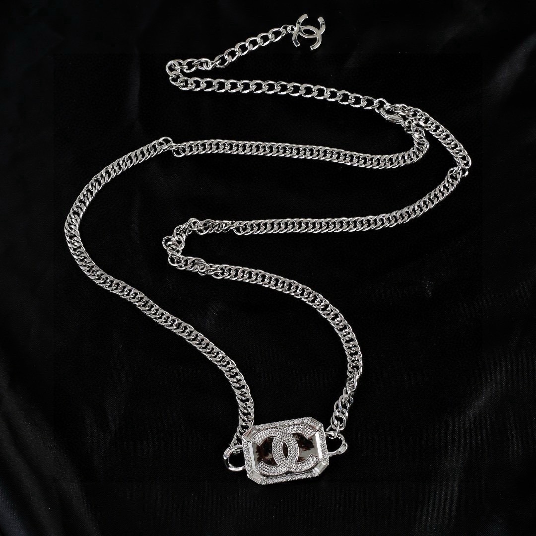 Chanel CC Crystal Embellished Rectangular Chain Belt Necklace necklace Silver-toned metal with clear crystal accents 80cm