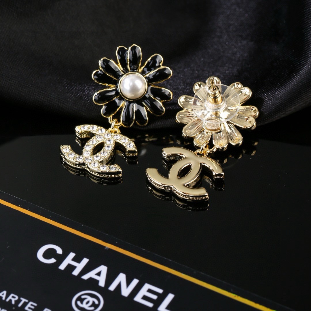 Chanel CC Daisy Drop Earrings earrings Gold-tone metal black enamel white faux pearl clear crystal rhinestones One Size drop length approx 2 5cm