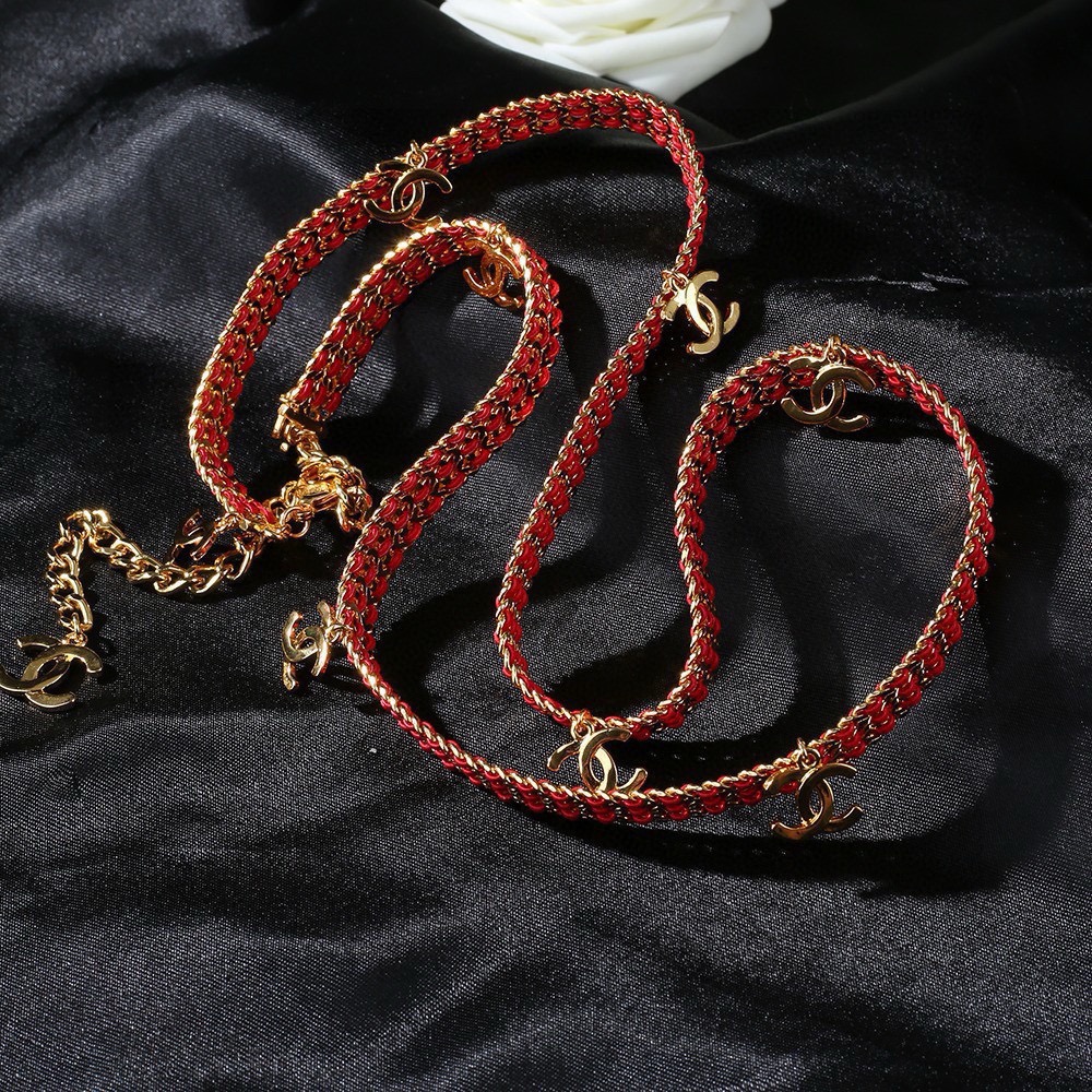 Chanel CC Logo New Arrival Chain Belt necklace Gold-tone metal with red woven cord 80cm with 10cm extension