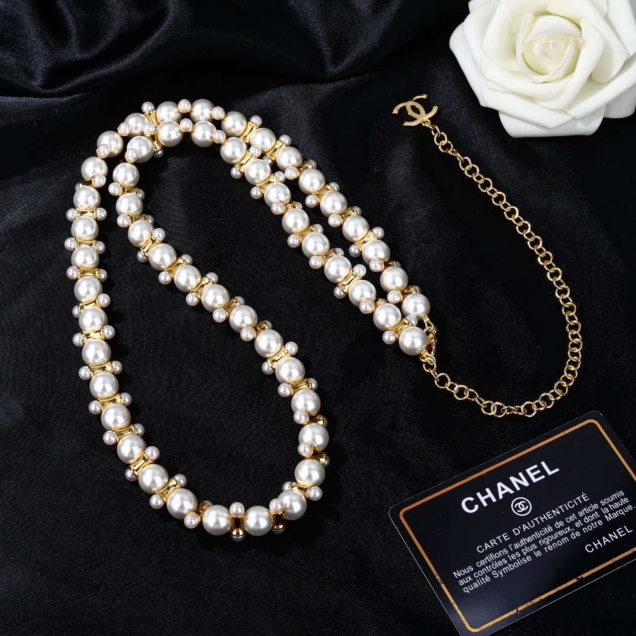Chanel CC Logo Pearl Chain necklace gold tone metal white faux pearl 42cm with 7cm extender