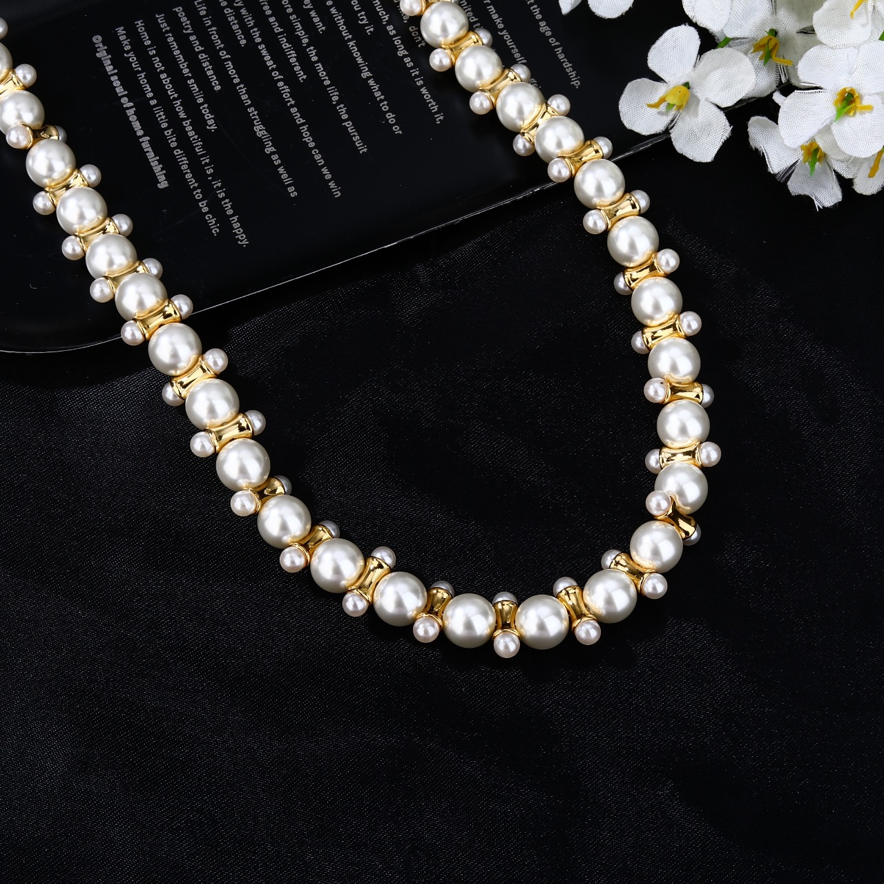 Chanel CC Logo Pearl Chain necklace gold tone metal white faux pearl 42cm with 7cm extender
