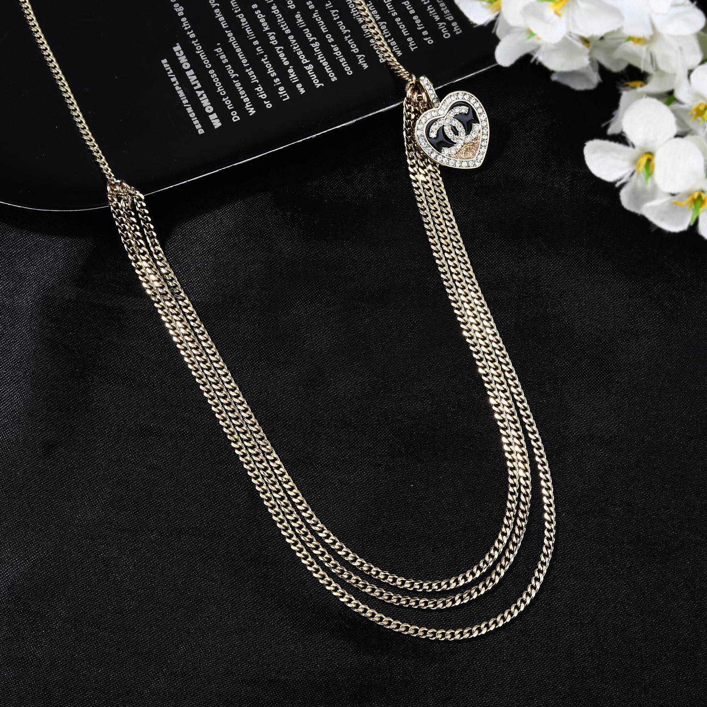 Chanel Goose Heart CC Pendant Waist Chain necklace Light gold metal clear crystal black enamel champagne crystal 80cm with 10cm extension