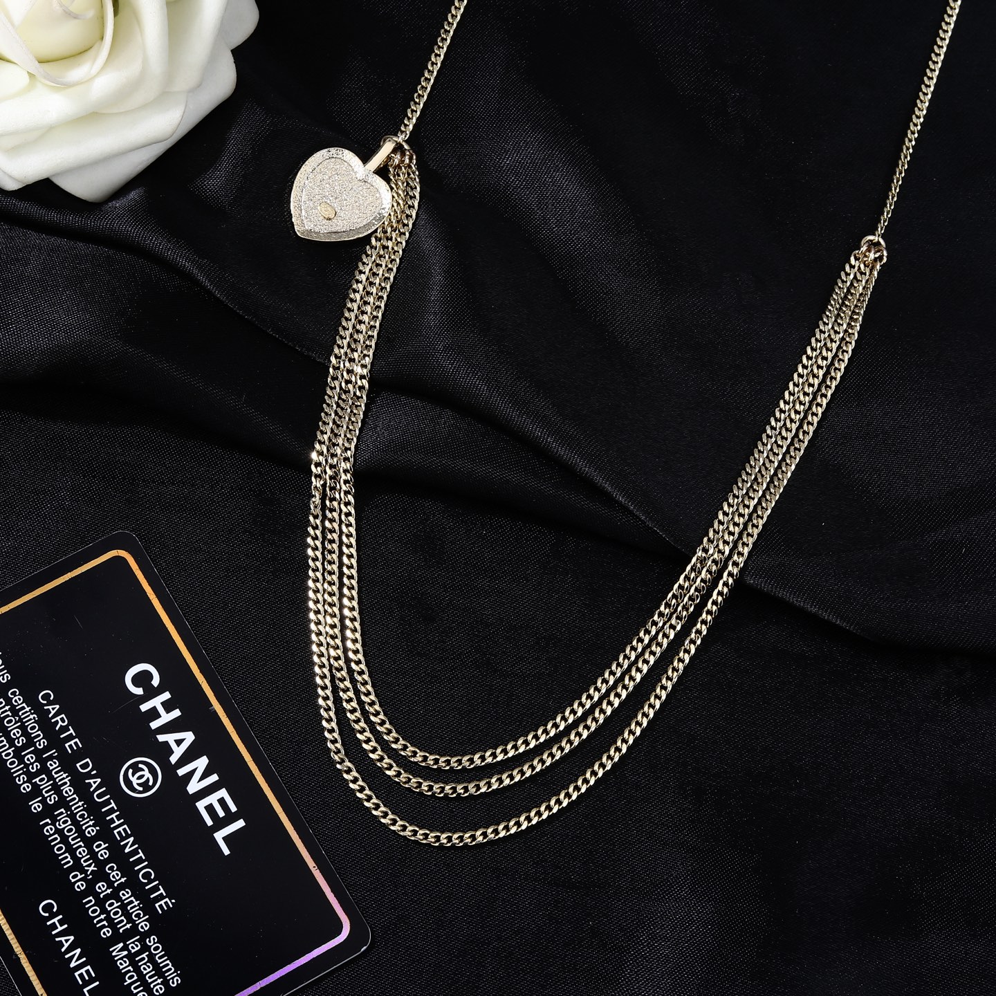 Chanel Goose Heart CC Pendant Waist Chain necklace Light gold metal clear crystal black enamel champagne crystal 80cm with 10cm extension