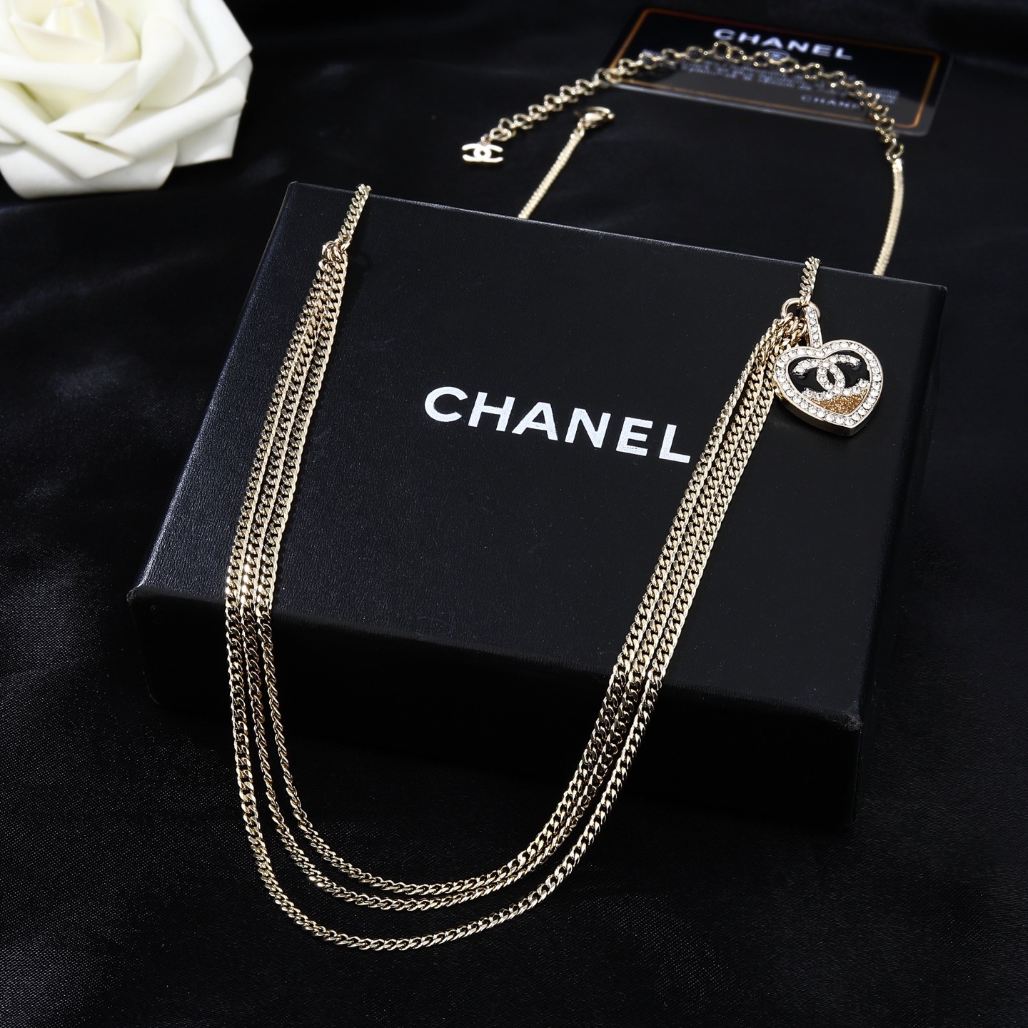 Chanel Goose Heart CC Pendant Waist Chain necklace Light gold metal clear crystal black enamel champagne crystal 80cm with 10cm extension