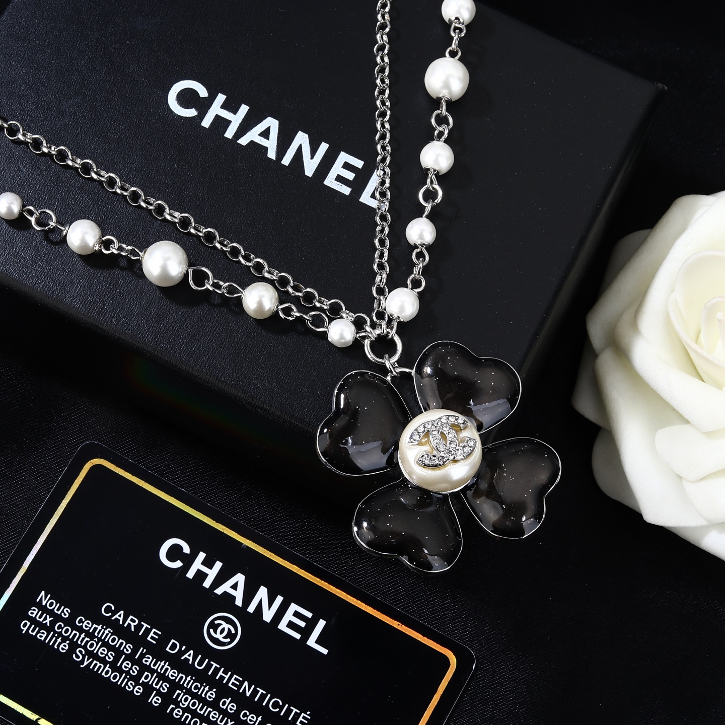 Chanel Goose Clover Pearl Waist Chain necklace Silver-tone metal white faux pearl black glitter resin clear crystal 80cm with 10cm extension