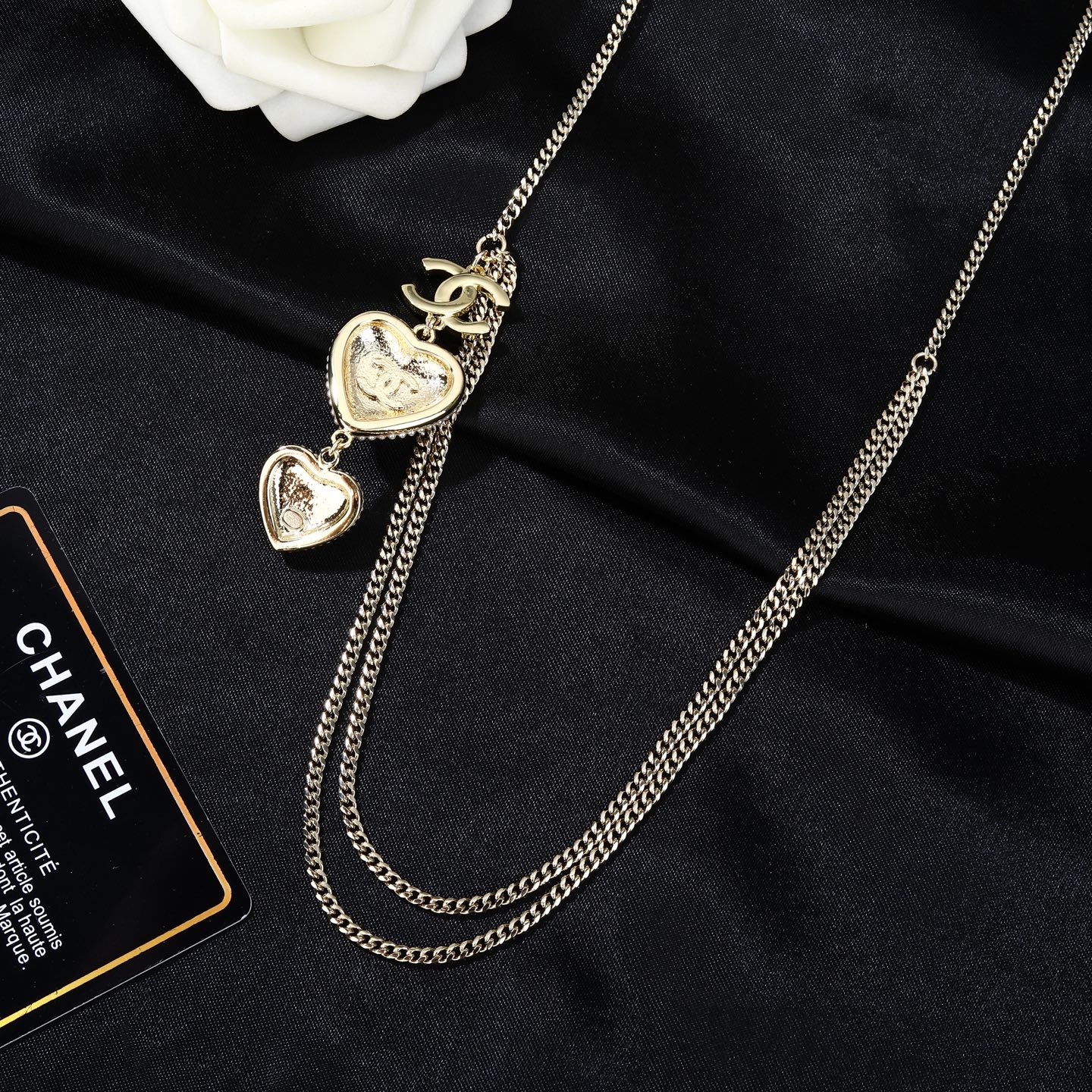 Chanel Goose Double Heart CC Charm Waist Chain necklace Gold-tone metal clear crystal cream faux pearl 80cm