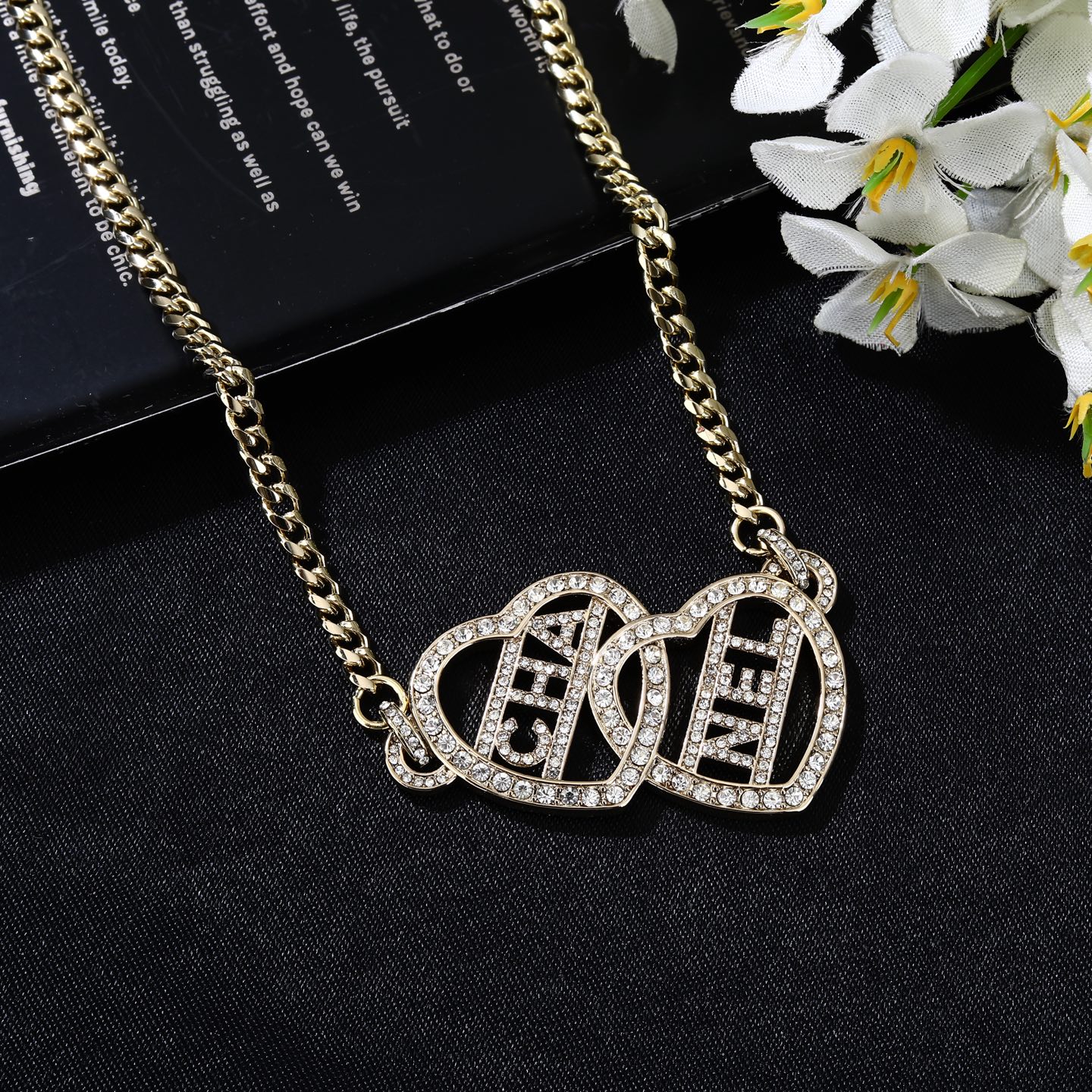Chanel Goose series interlocking heart logo chain necklace light gold metal with clear crystal rhinestones 80cm with 10cm extension