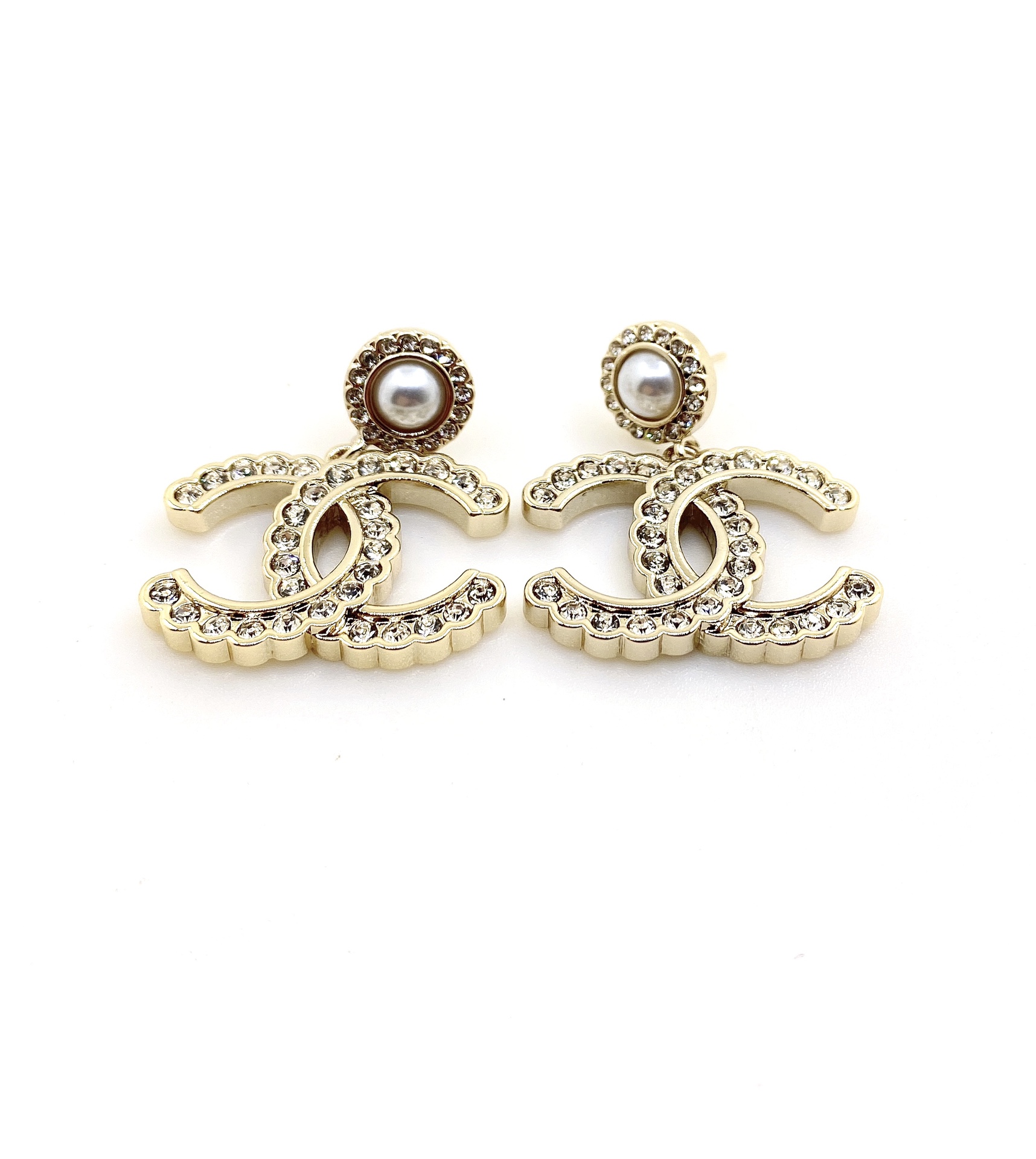 Chanel CC Logo Pearl Crystal Drop Earrings earrings light gold metal white faux pearl clear crystal 2 5cm drop length