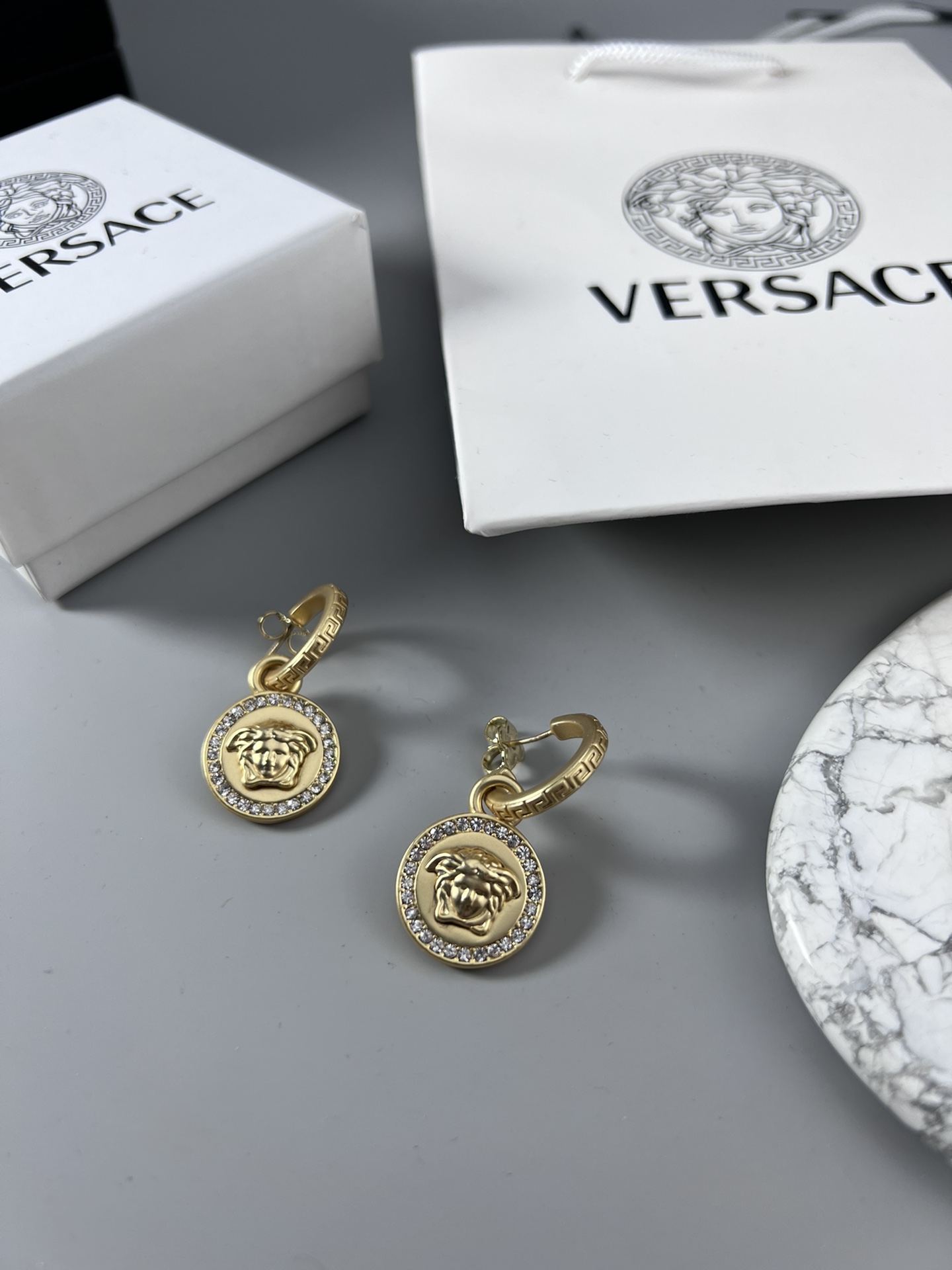 Luxury necklace