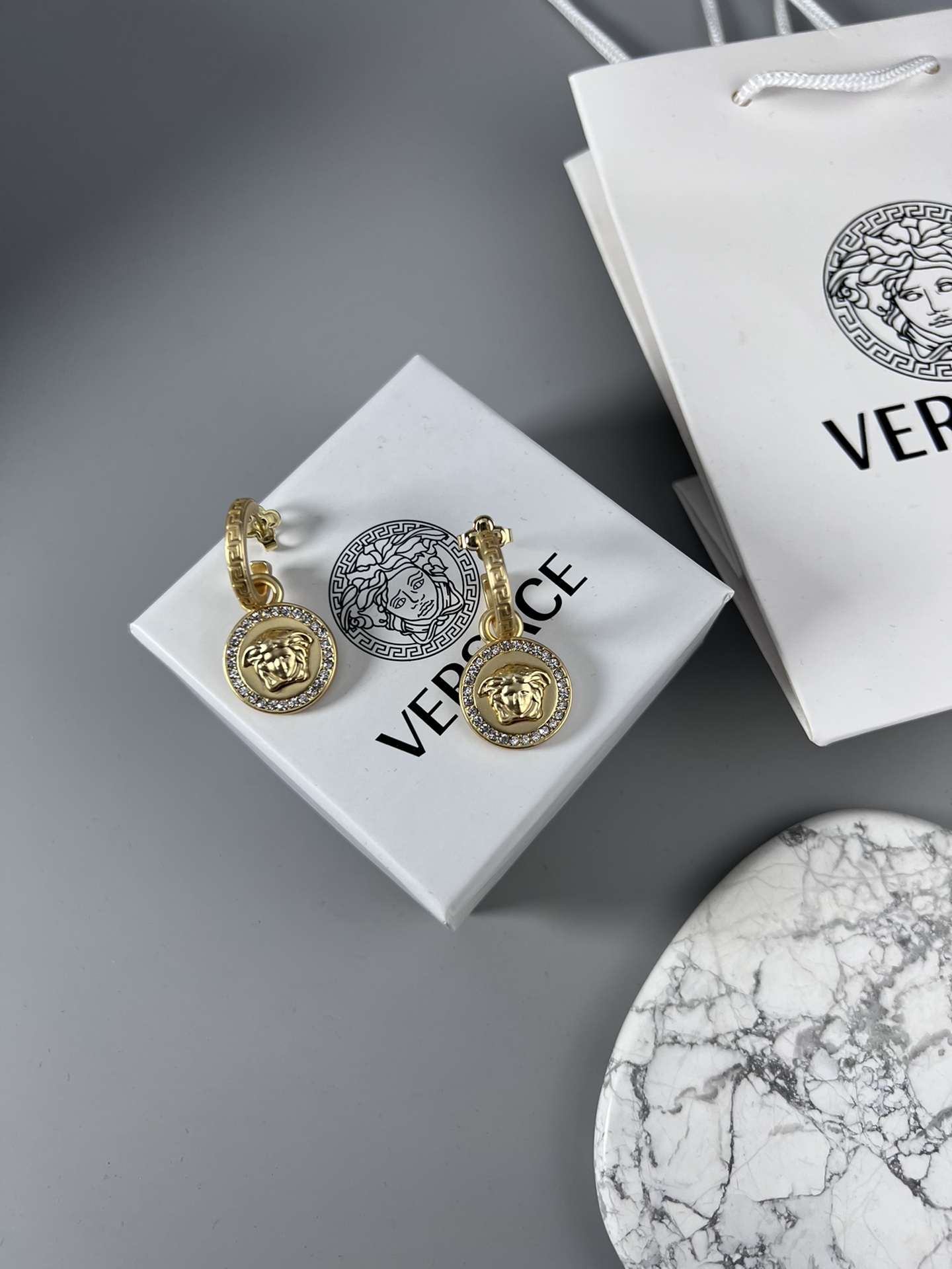 Luxury necklace