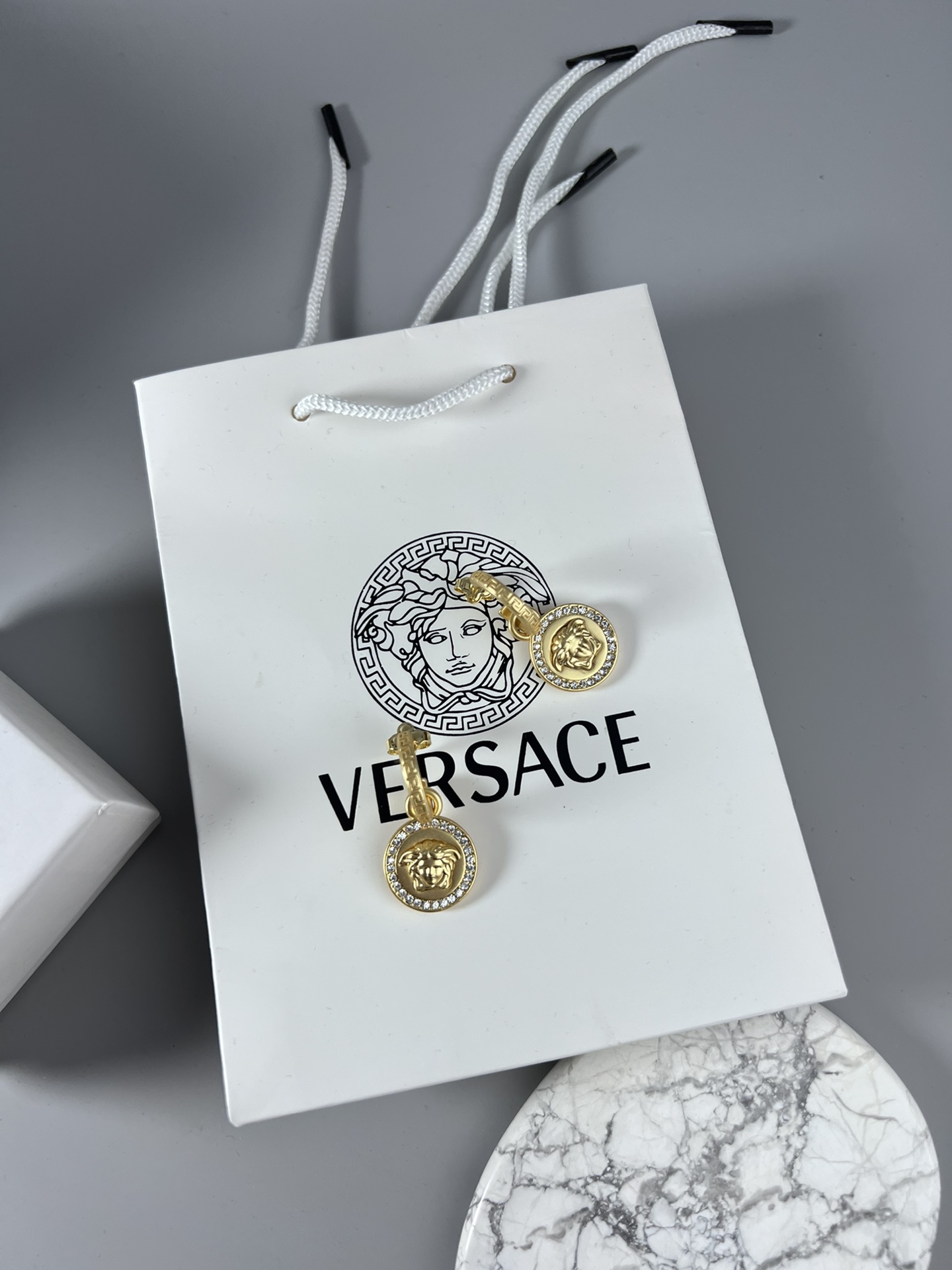 Luxury necklace