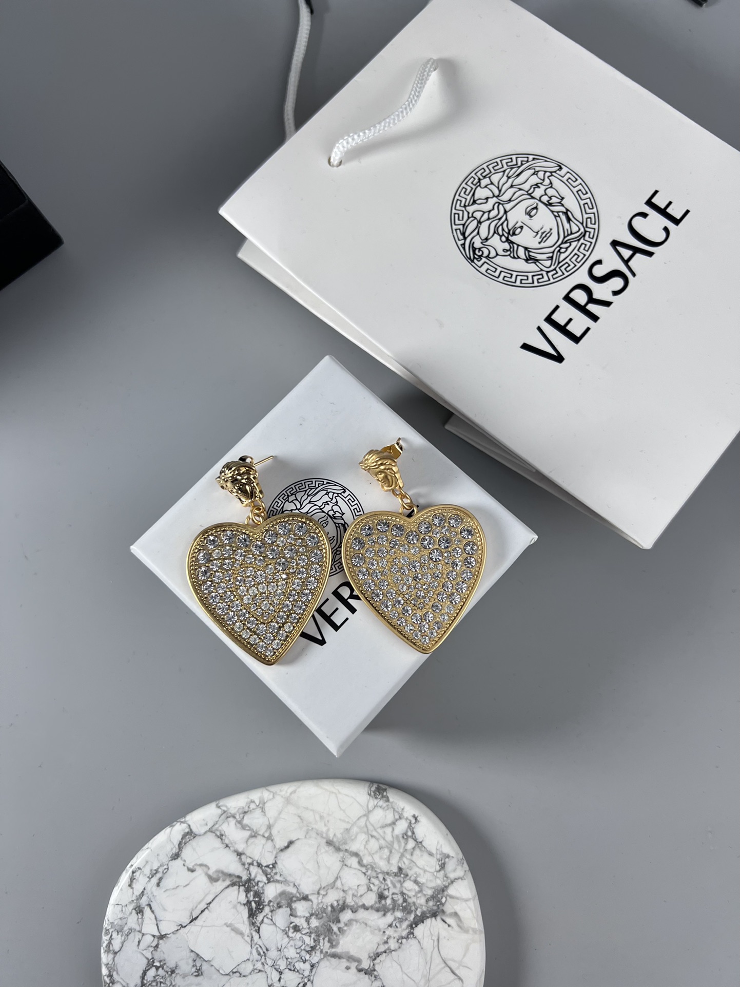 Luxury necklace