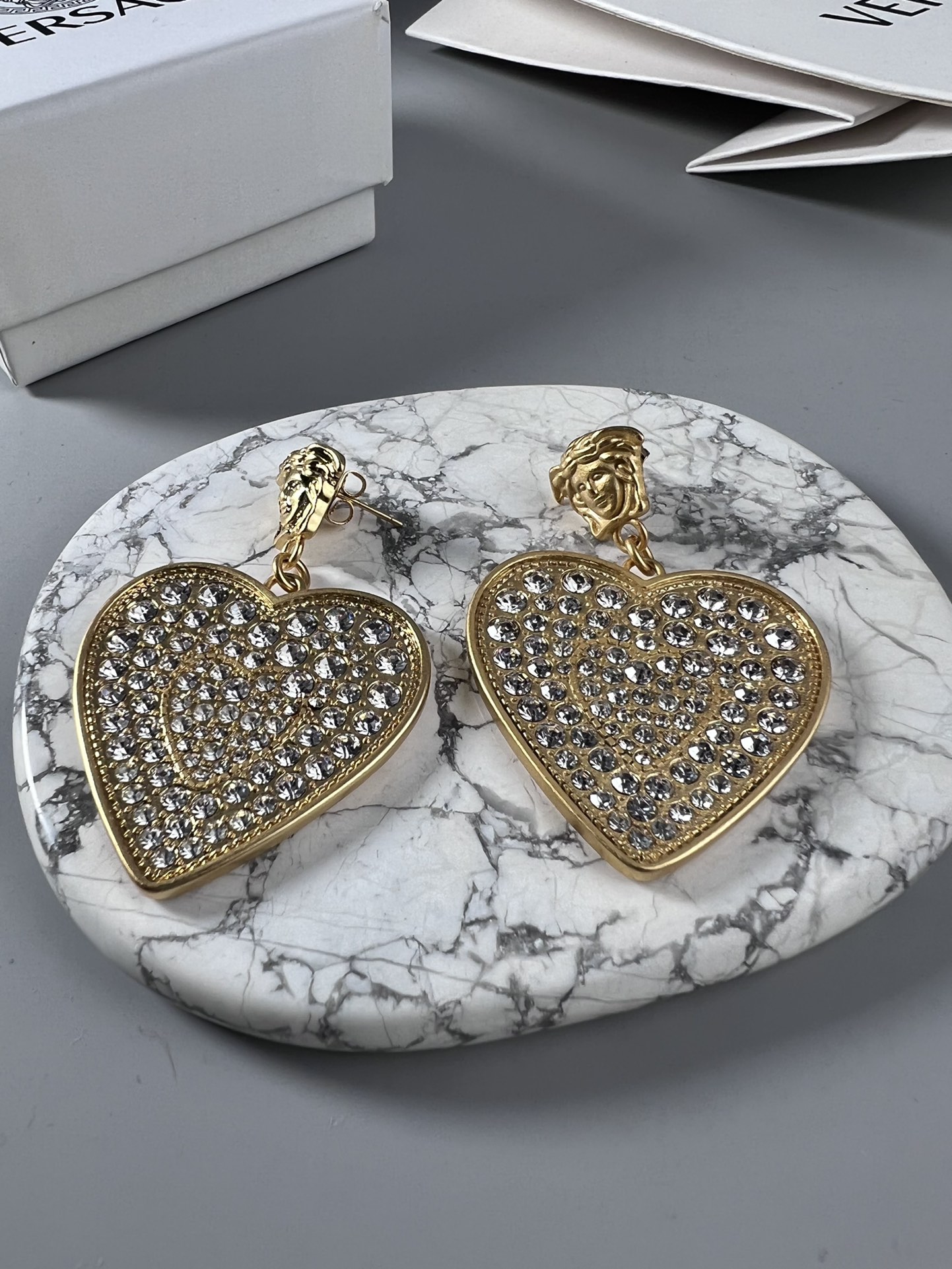 Luxury necklace