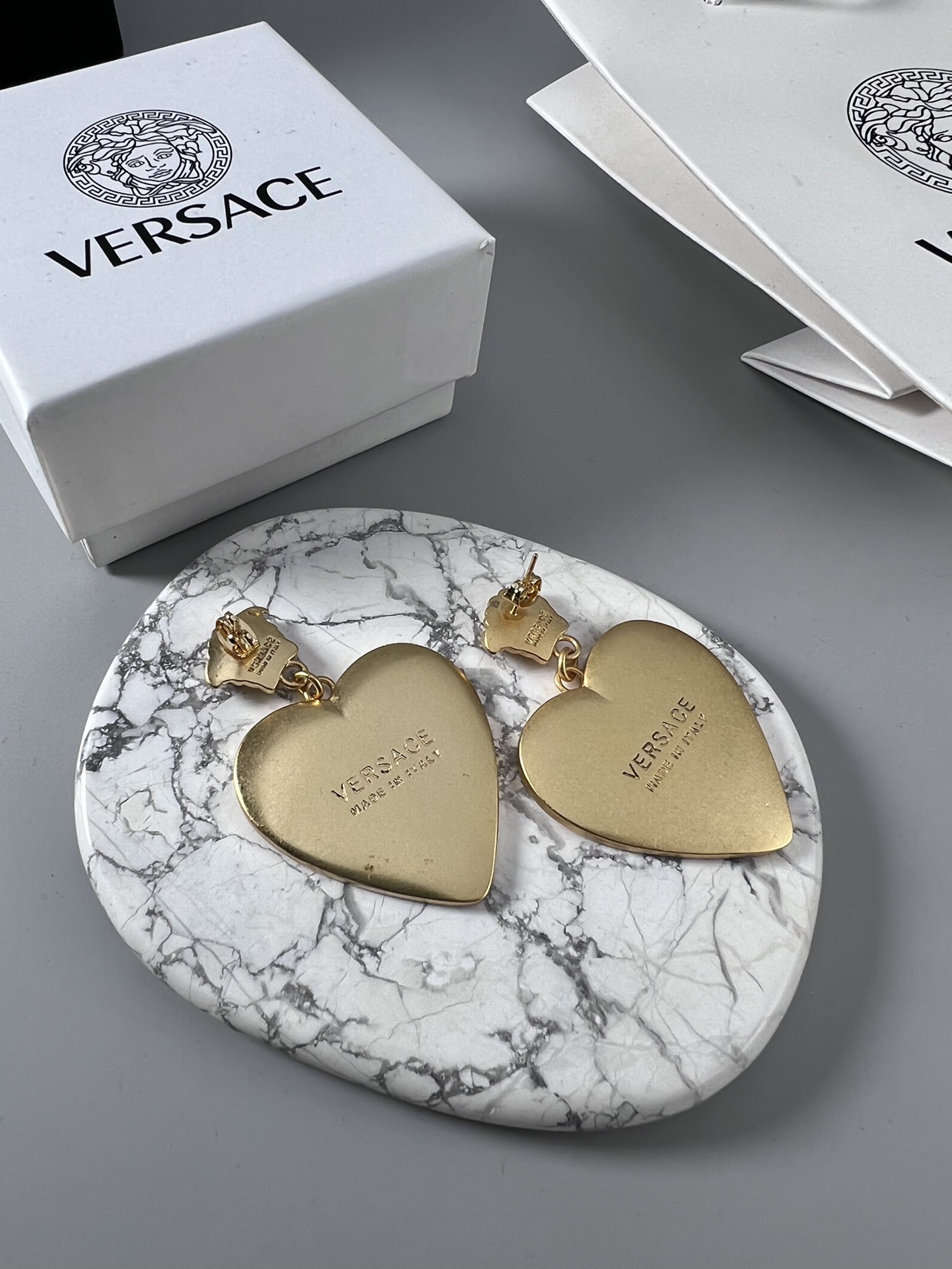 Luxury necklace