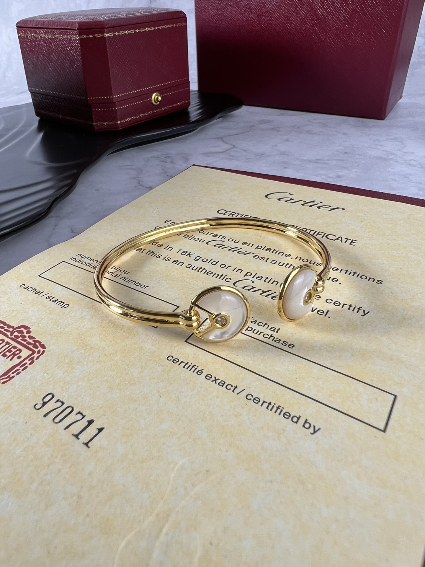 Cartier Amulette de Cartier bracelet Yellow gold white mother-of-pearl diamond 17