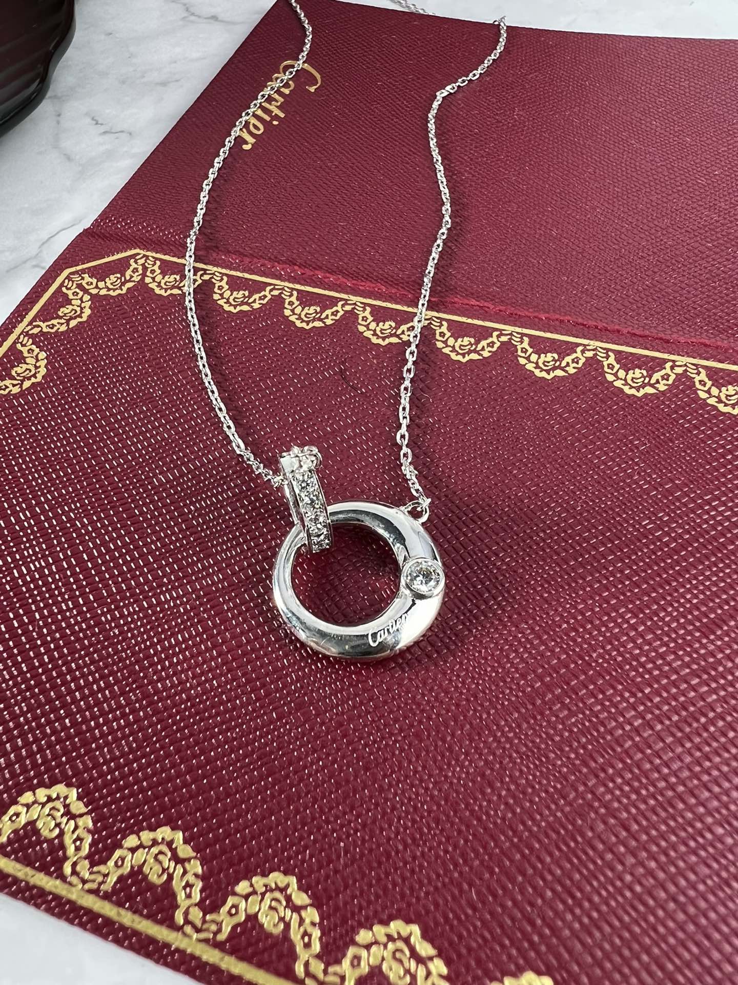 Cartier Panthere necklace 18k white gold with clear diamonds 42cm