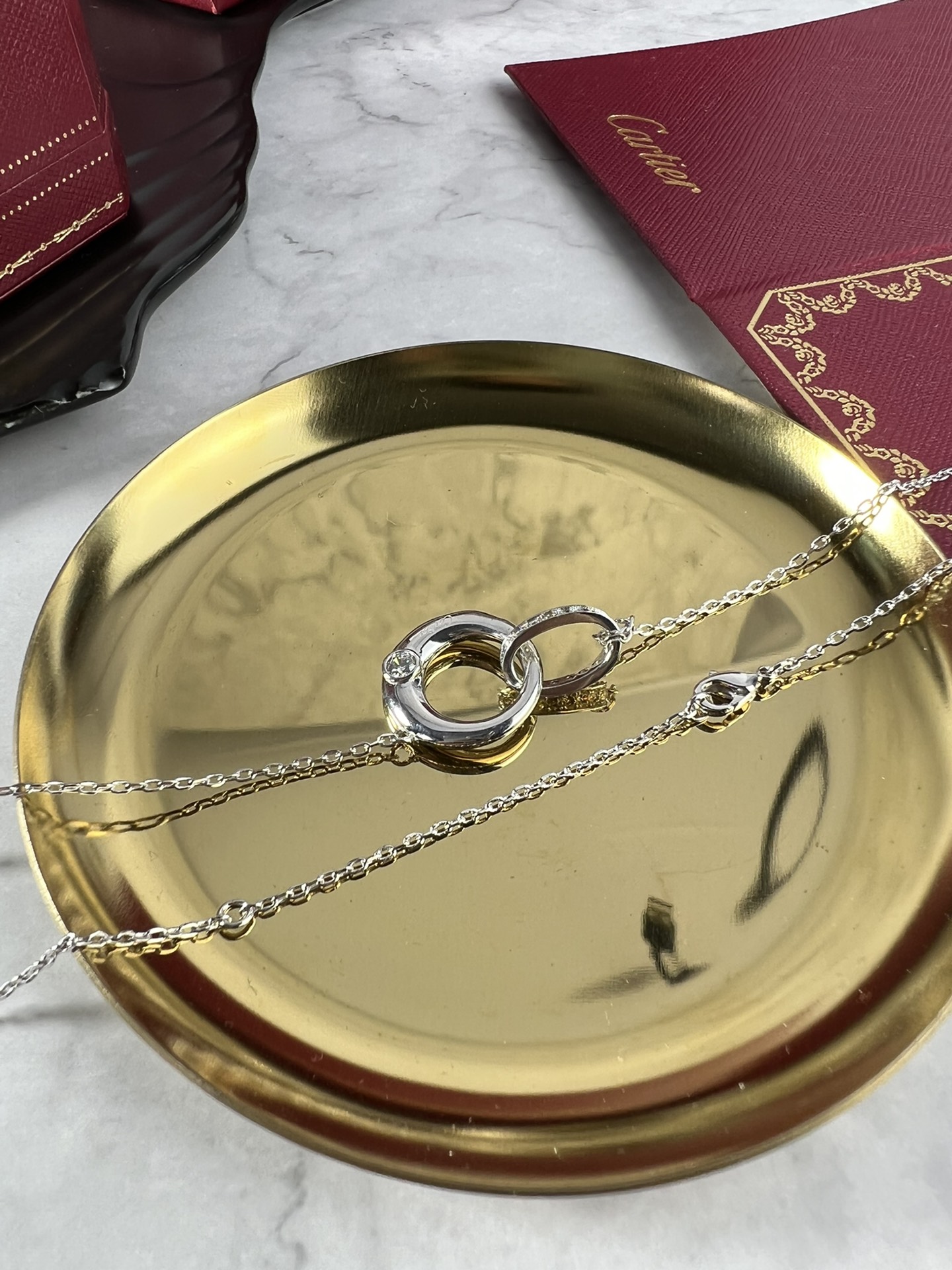 Cartier Panthere necklace 18k white gold with clear diamonds 42cm